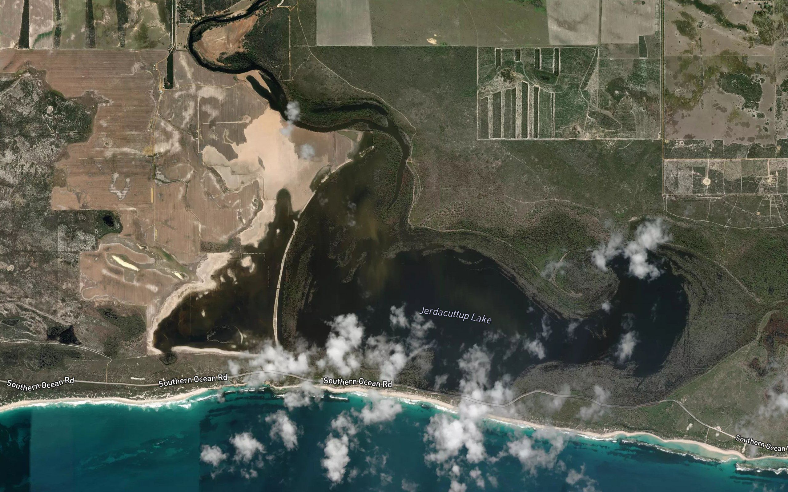 Jerdacuttup River