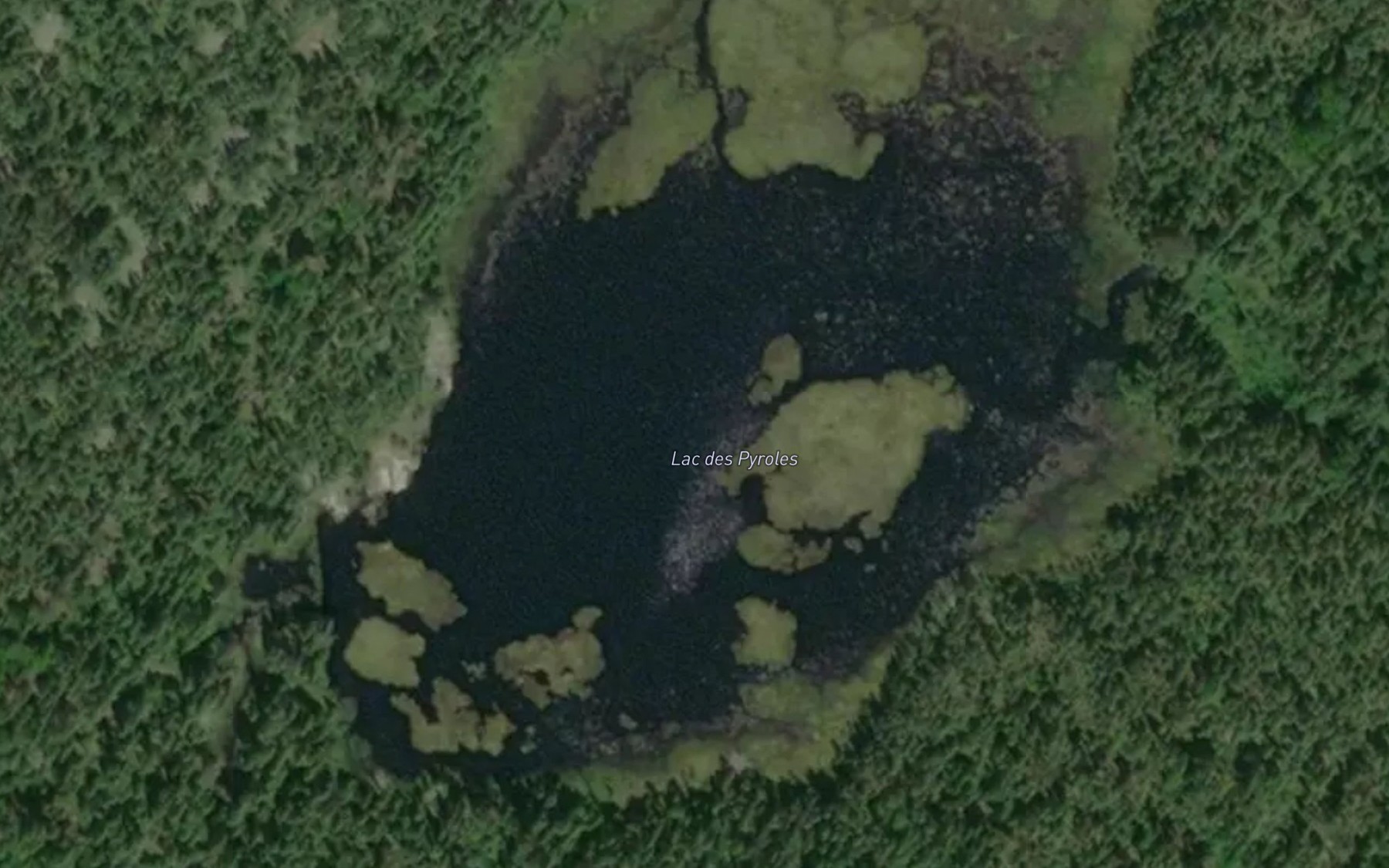 Satellite map of the Lac des Pyroles