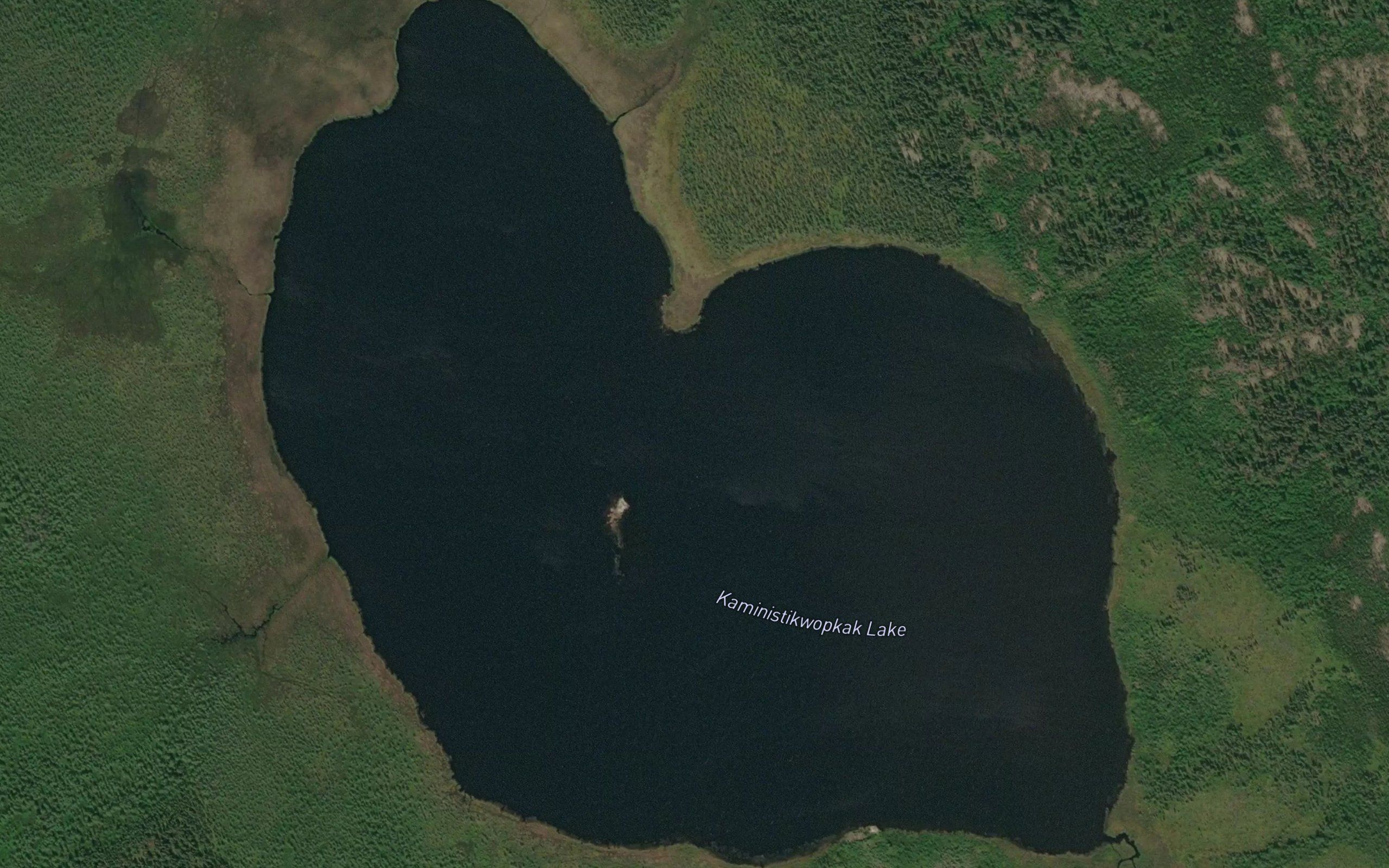 Kaministikwopkak Lake