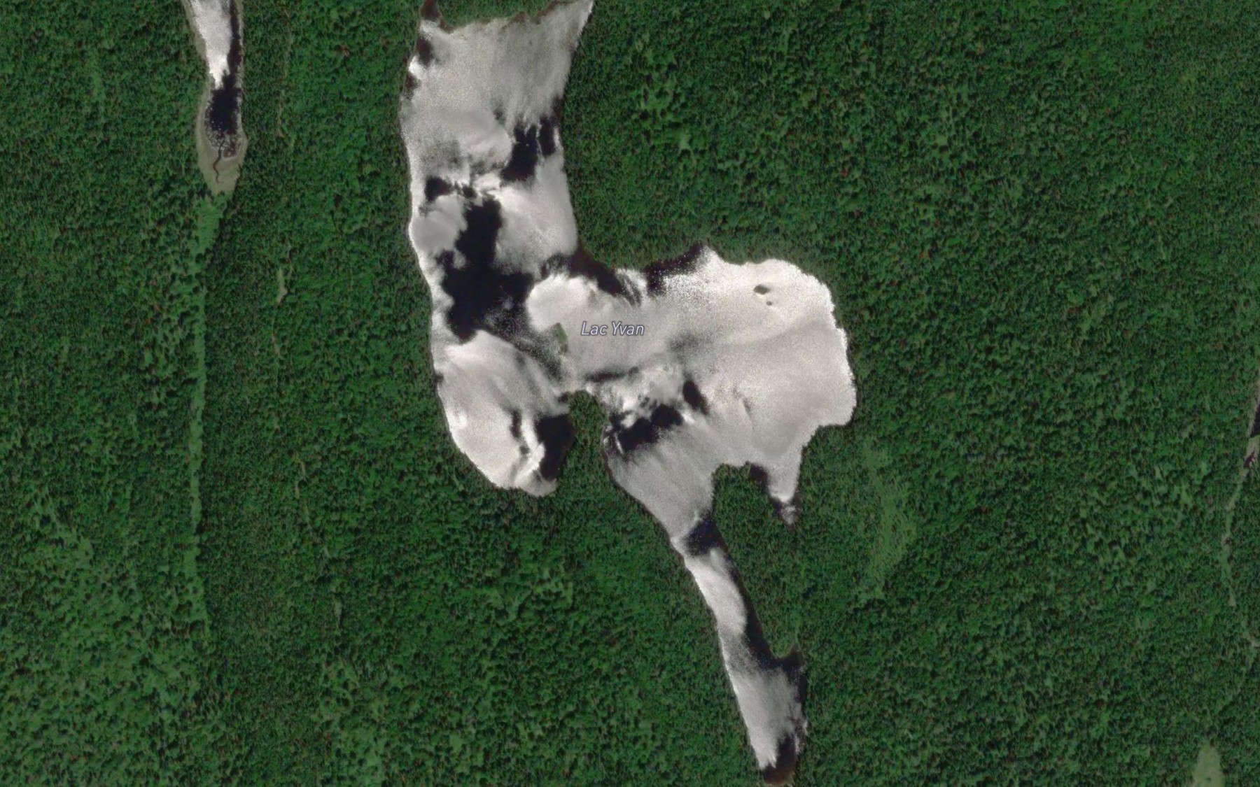 Satellite map of the Lac Yvan