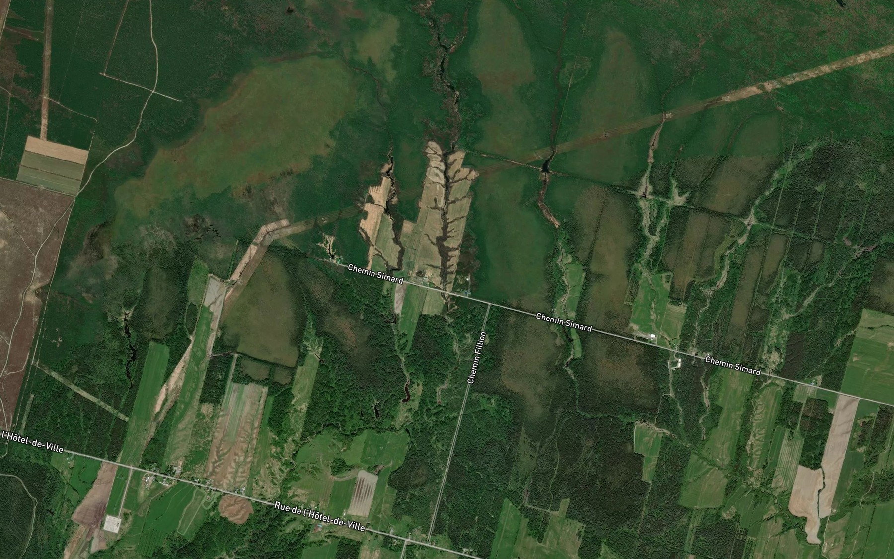 Satellite map of the Embranchement Brassard