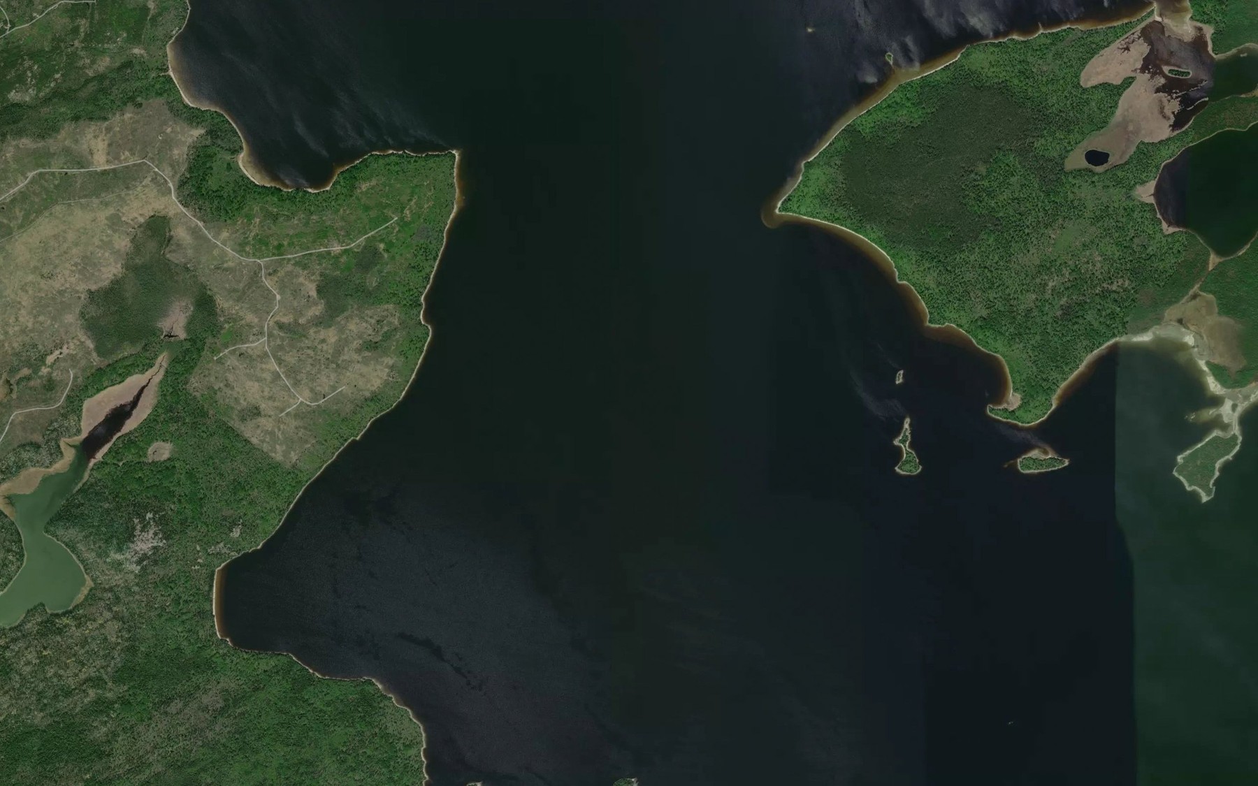 Satellite map of the Manitou Narrows