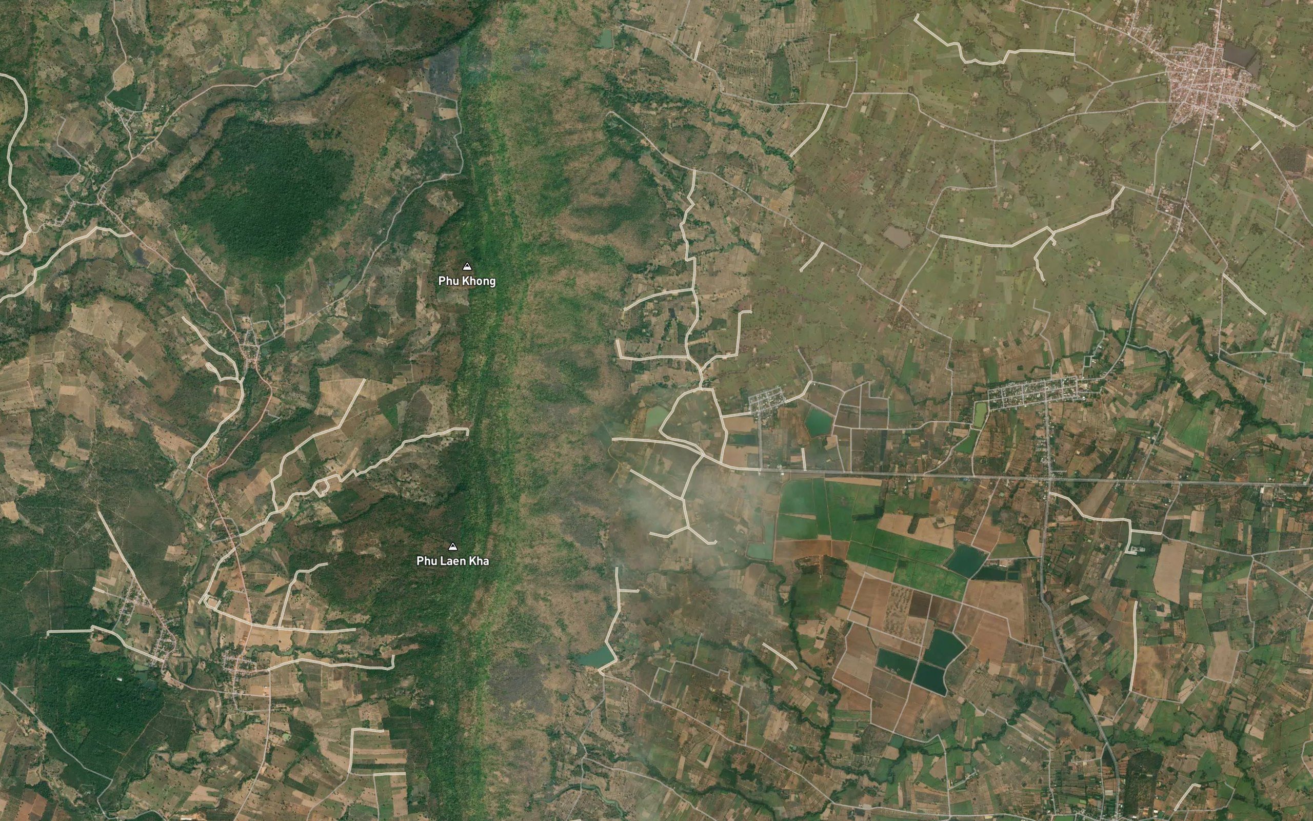 Ang Kep Nam Huai Hin Lap Mit