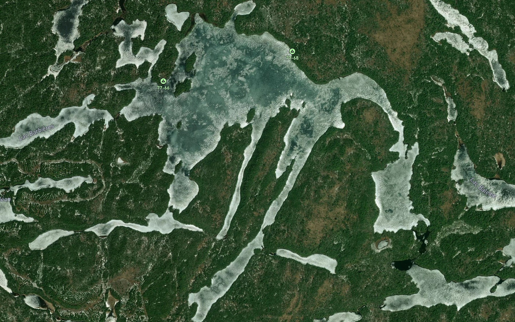 Satellite map of the Lac Hawkesbury
