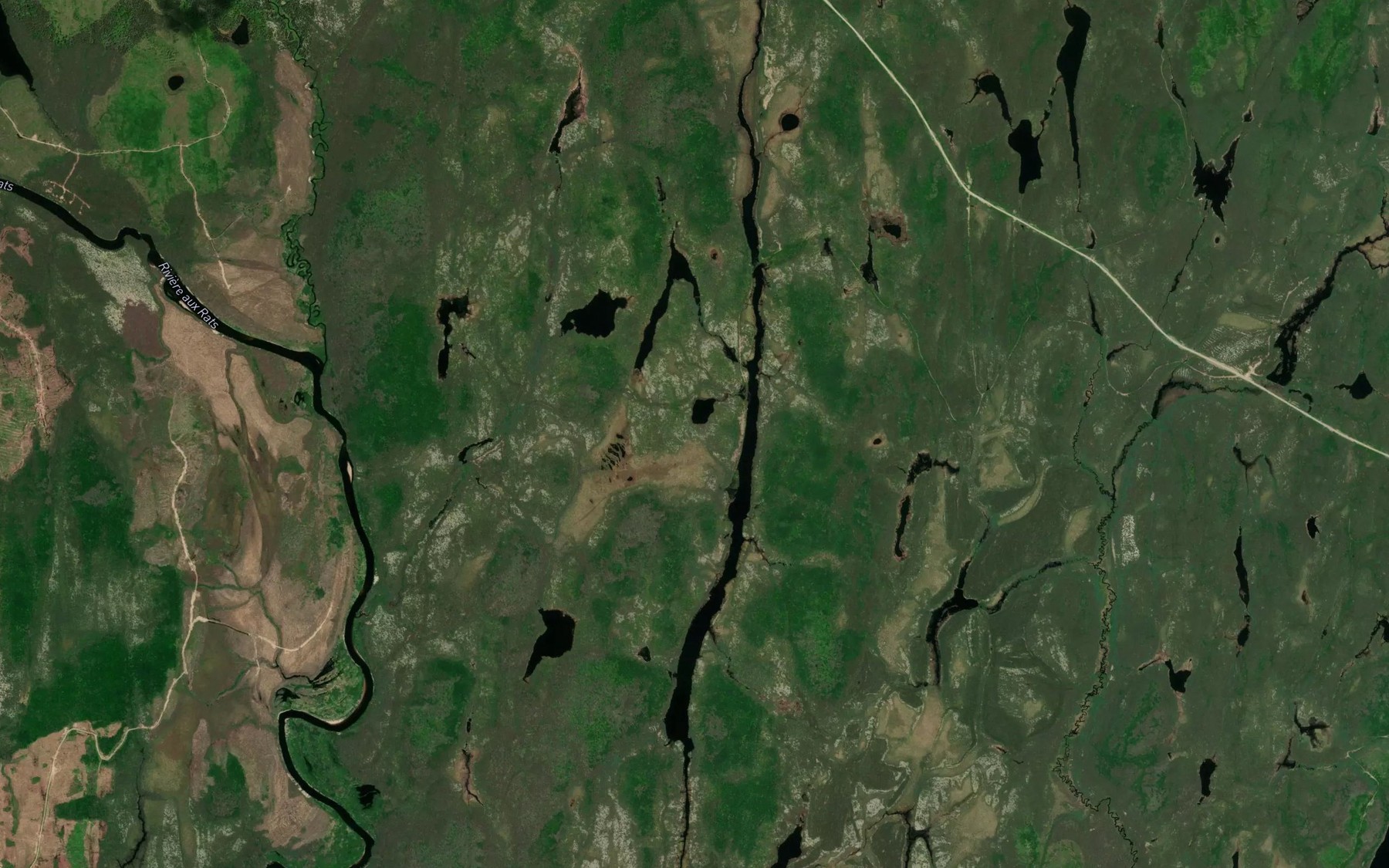 Satellite map of the Lac des Fraises