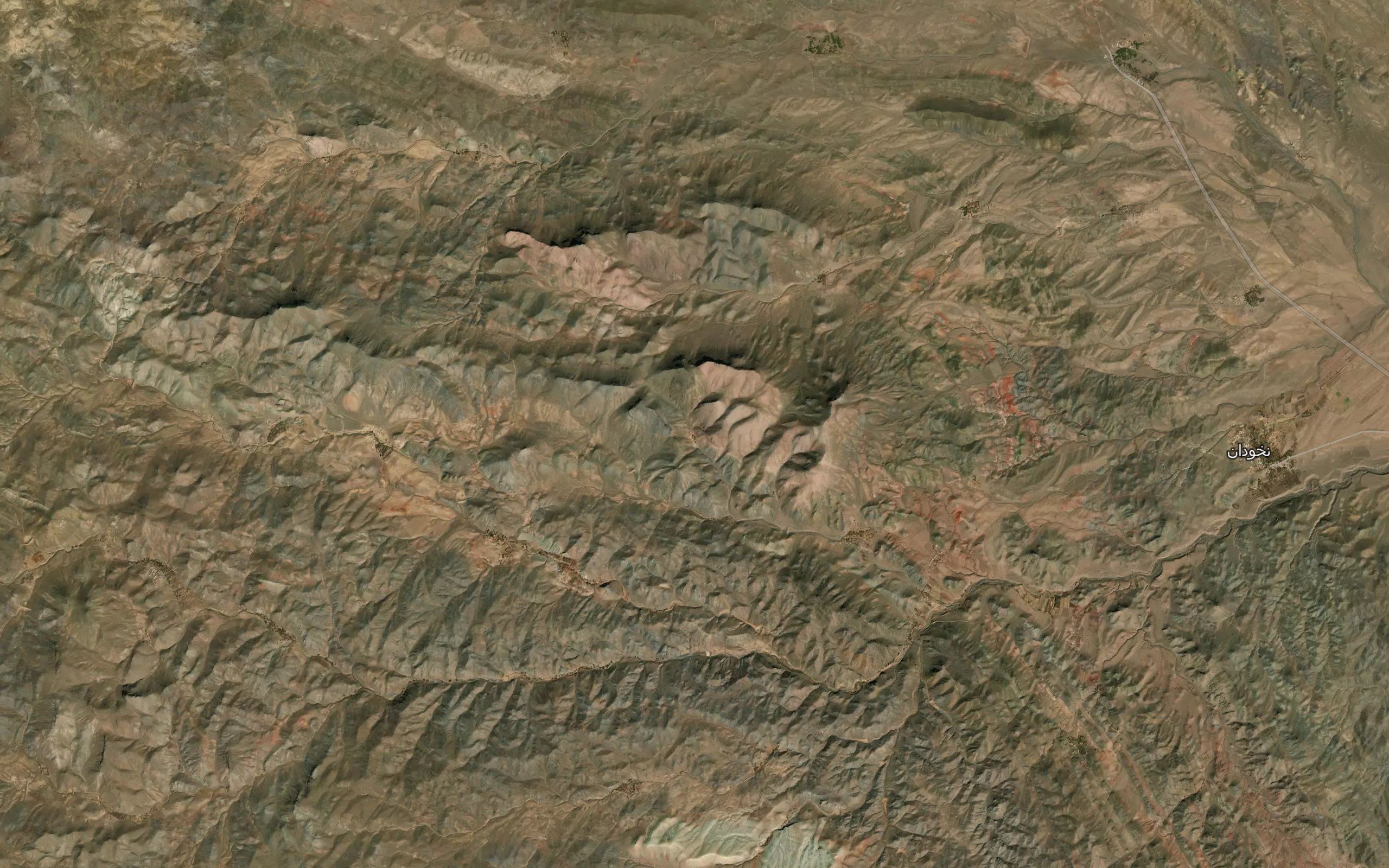 Cheshmeh-ye `Eynal Baghal