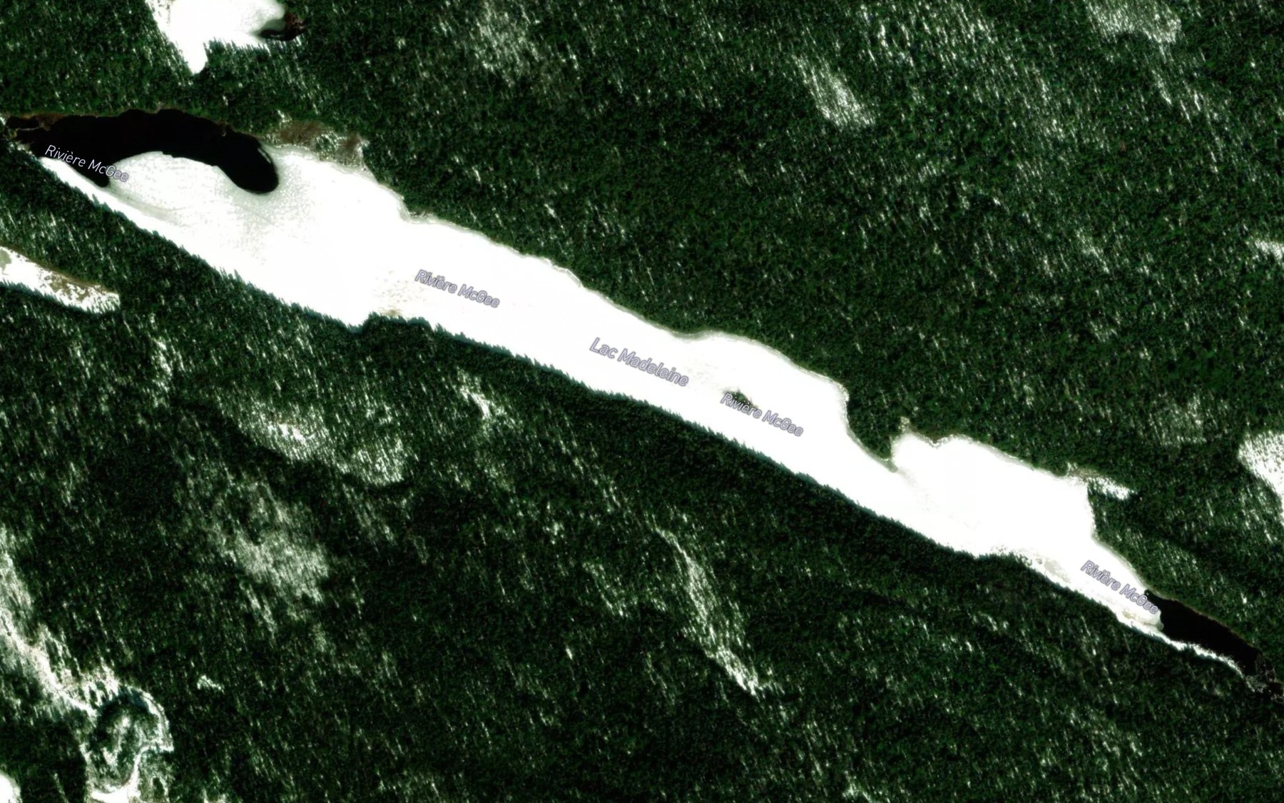 Satellite map of the Lac Madeleine