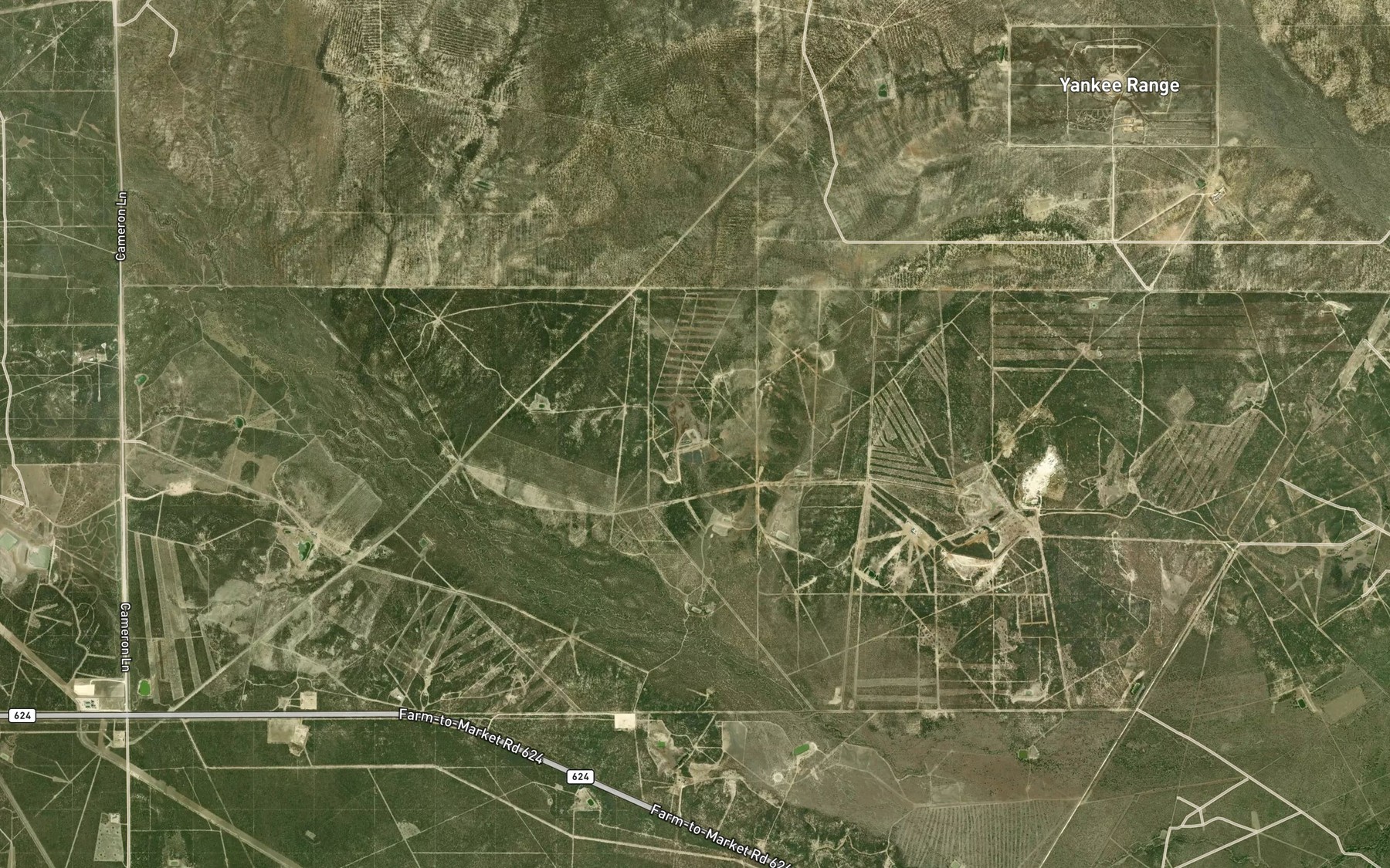 Satellite map of the Hindes Lake