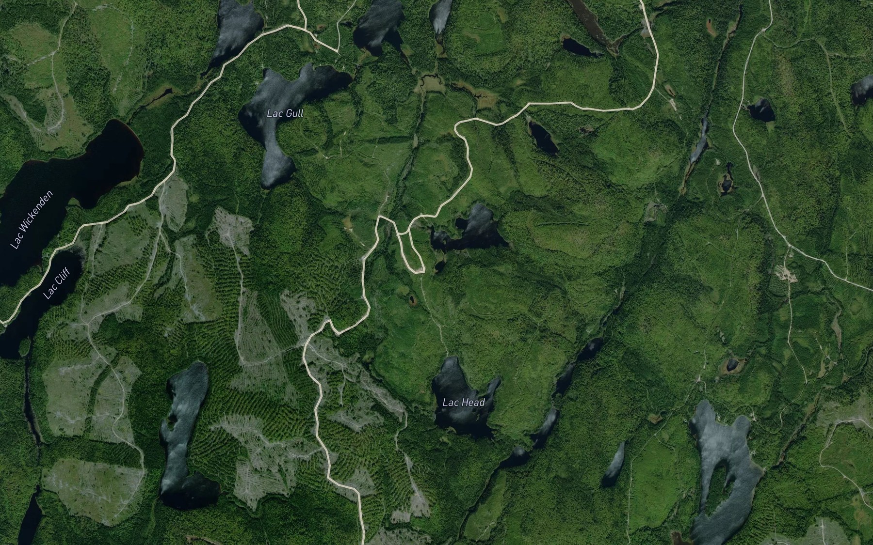 Satellite map of the Lac du Bolero