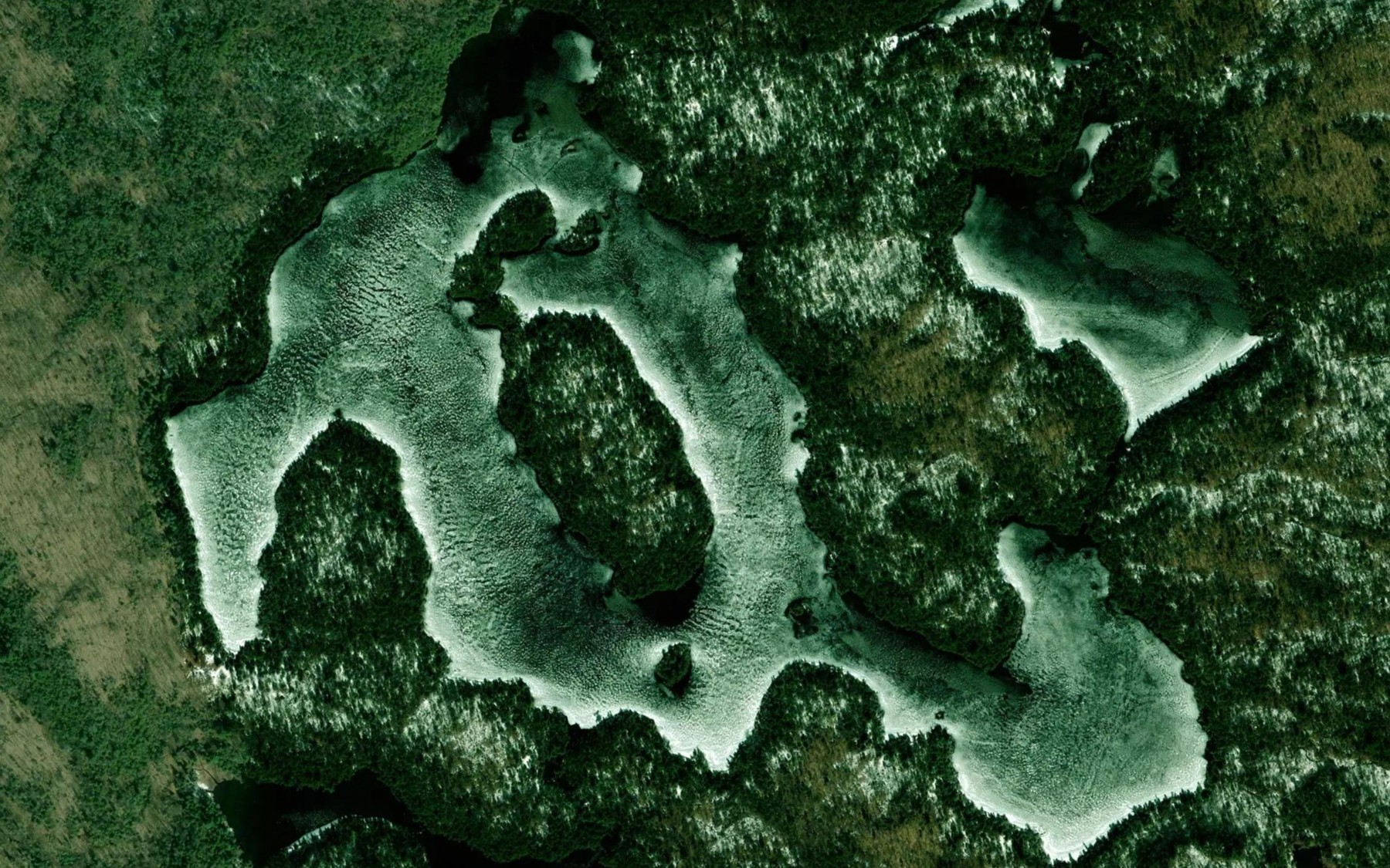 Satellite map of the Magnetite Lake