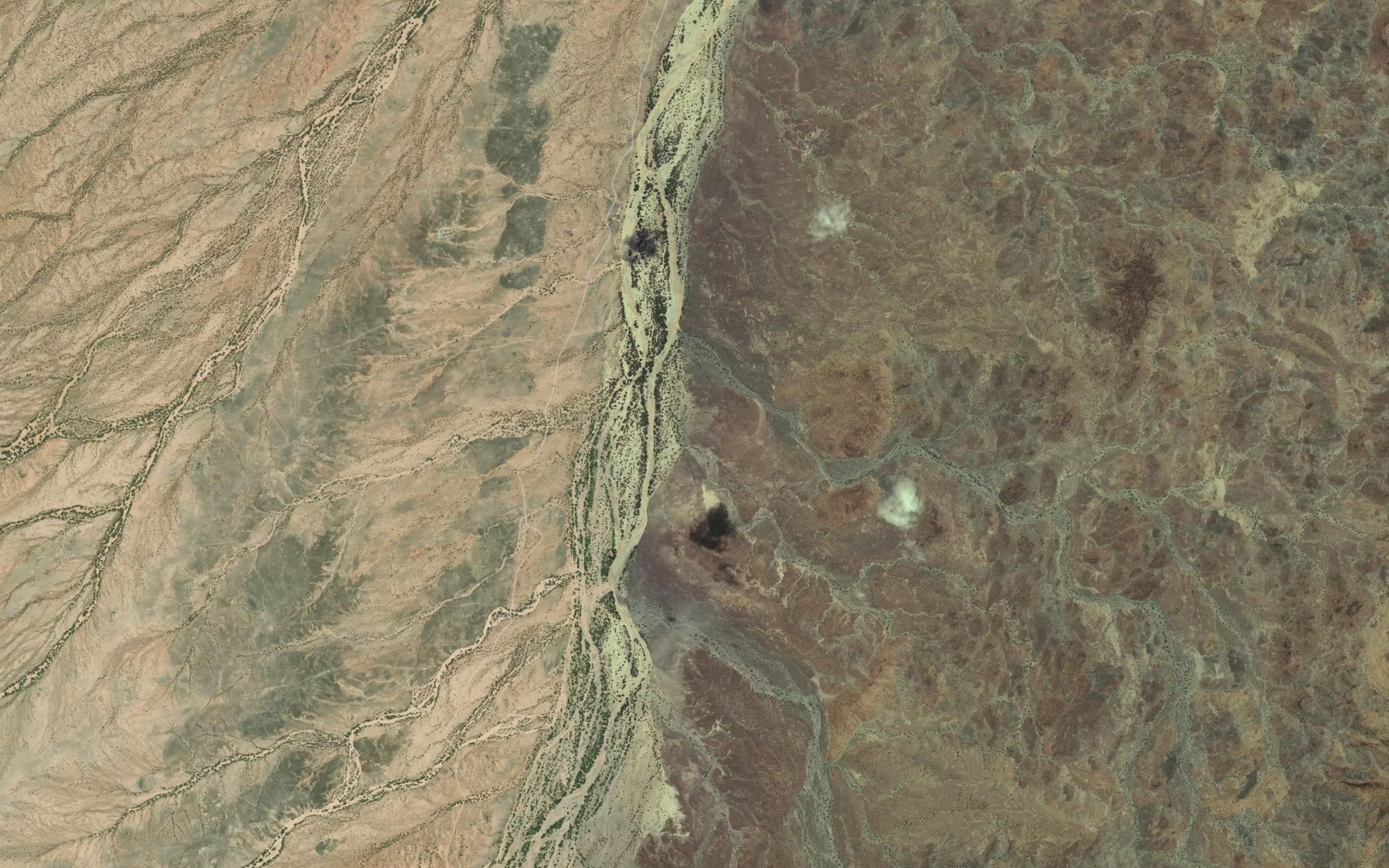 Satellite map of the Lawavet