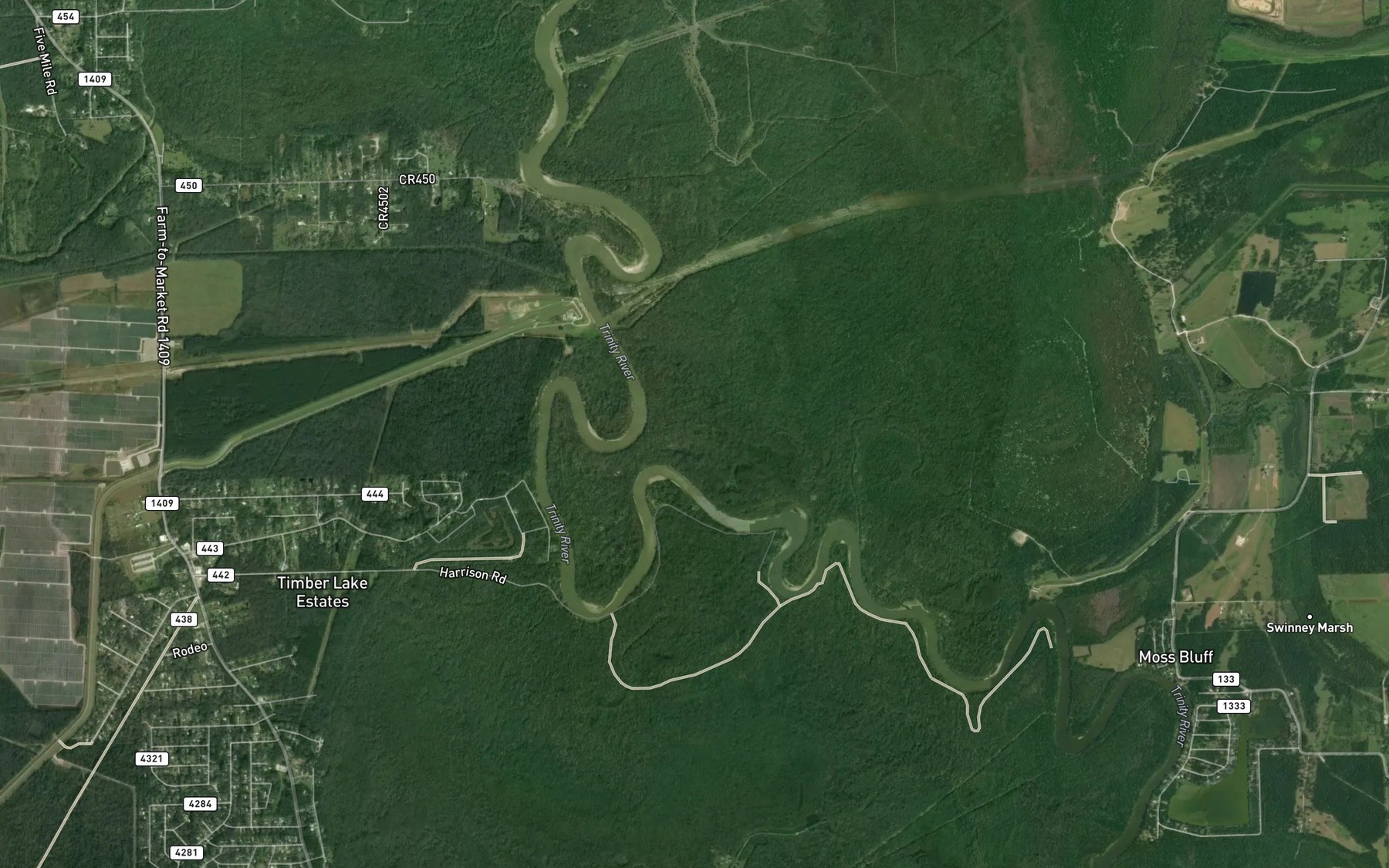 Satellite map of the Howard Lake