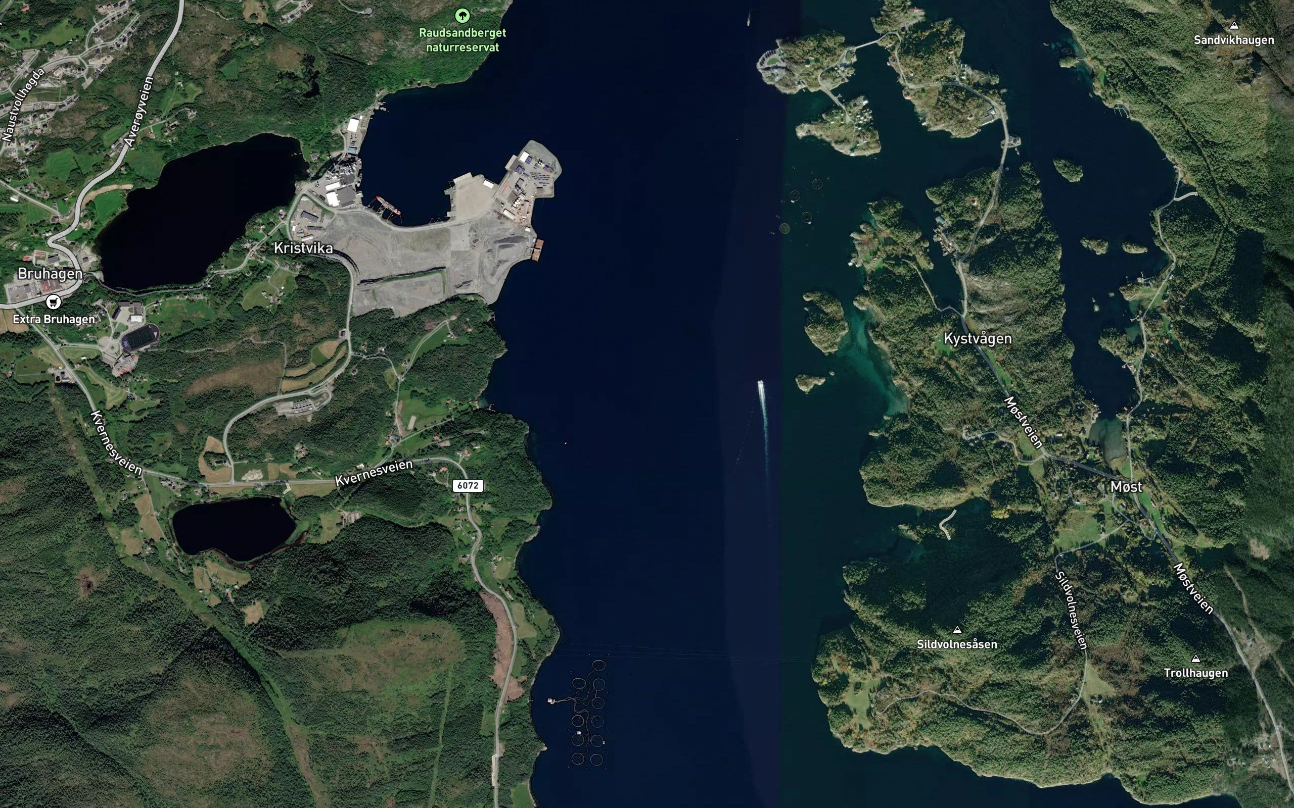 Kvernesfjorden
