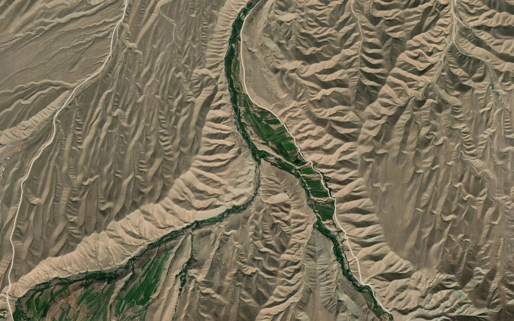 Satellite map of the Atash-Chap-Kan