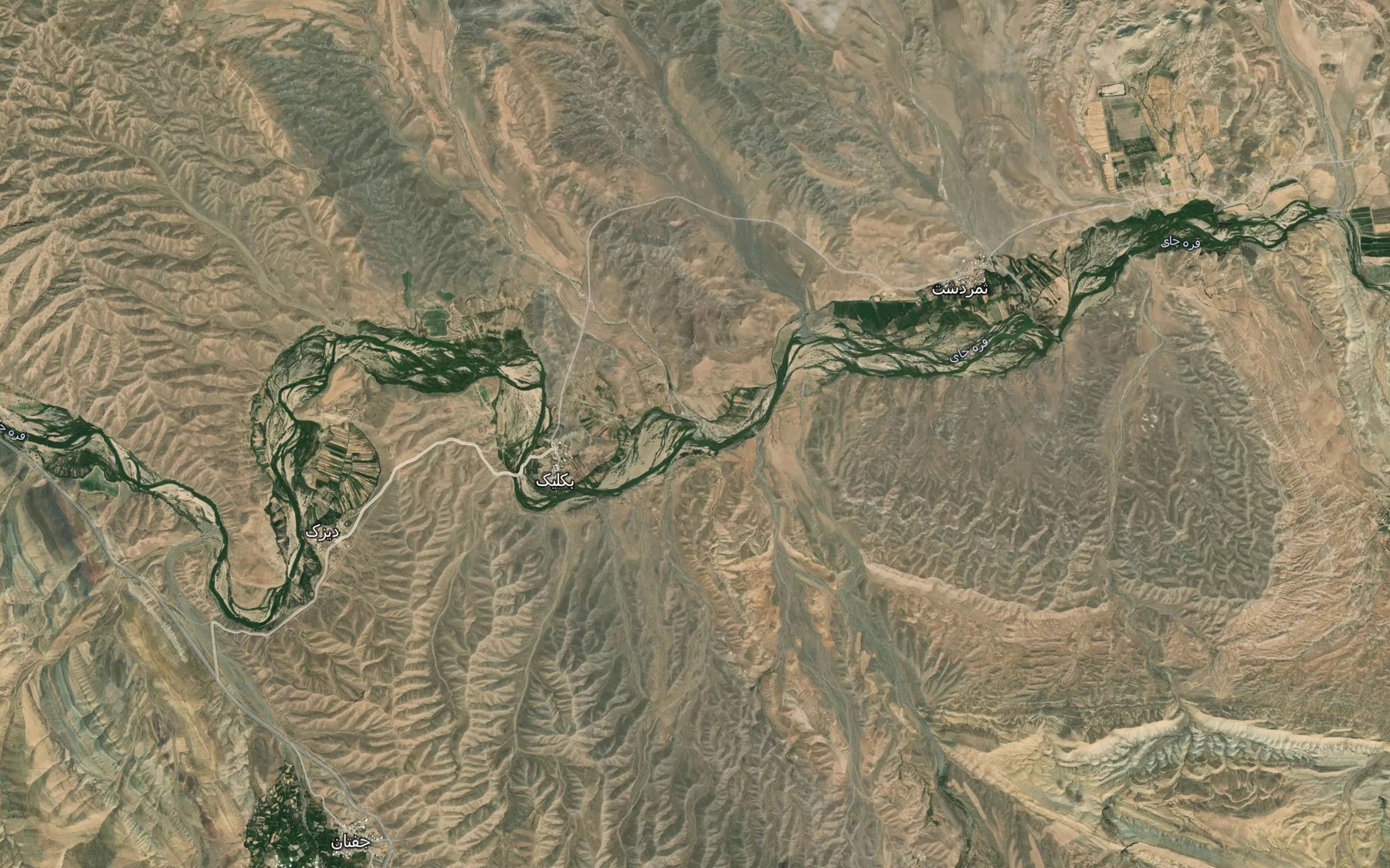 Satellite map of the Rudkhaneh-ye Aji Chay
