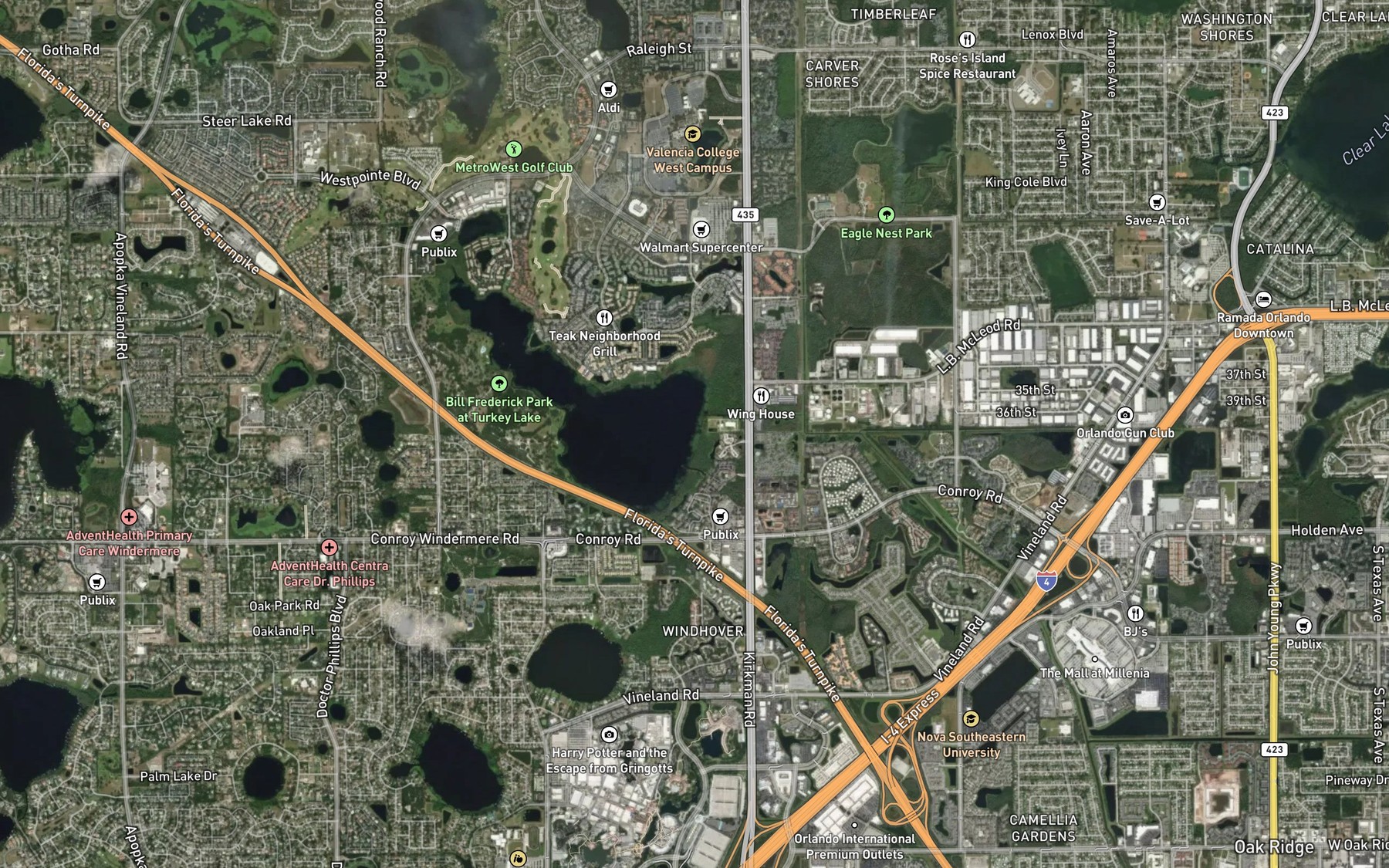 Satellite map of the Near the apartments
