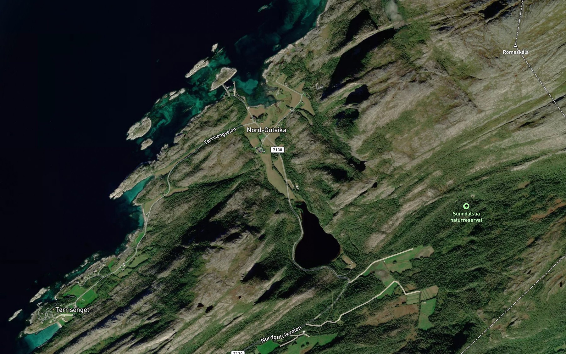 Satellite map of the Nordgutvikelva