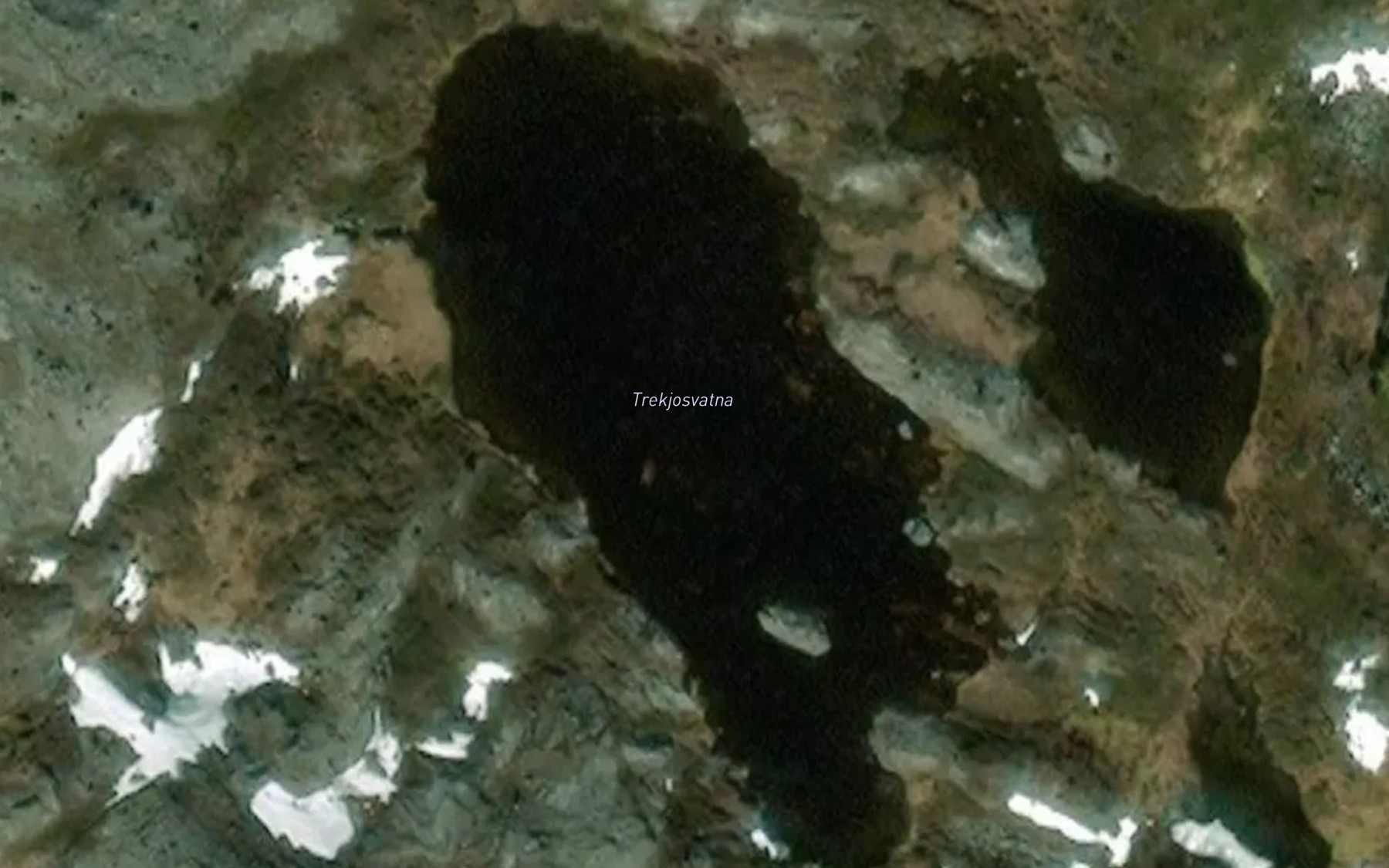 Satellite map of the Trekjosvatna