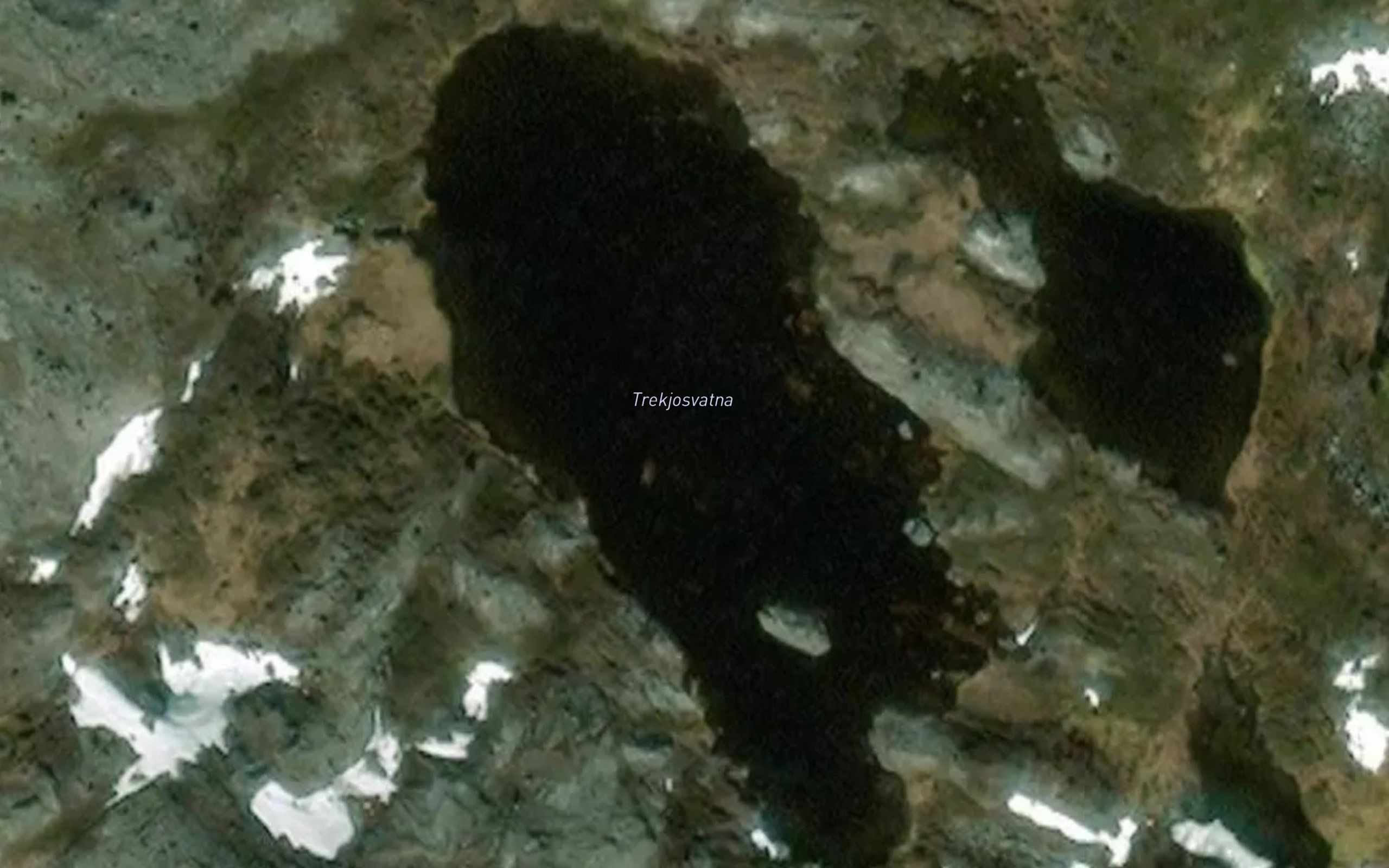 Trekjosvatna