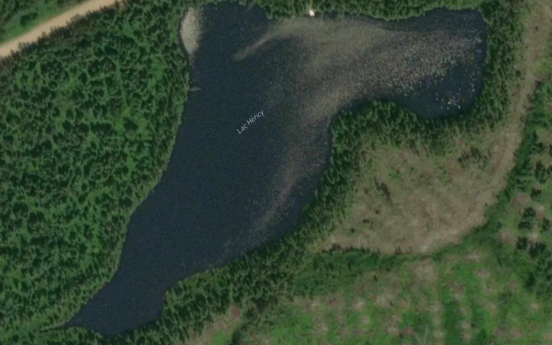 Satellite map of the Lac Hericy
