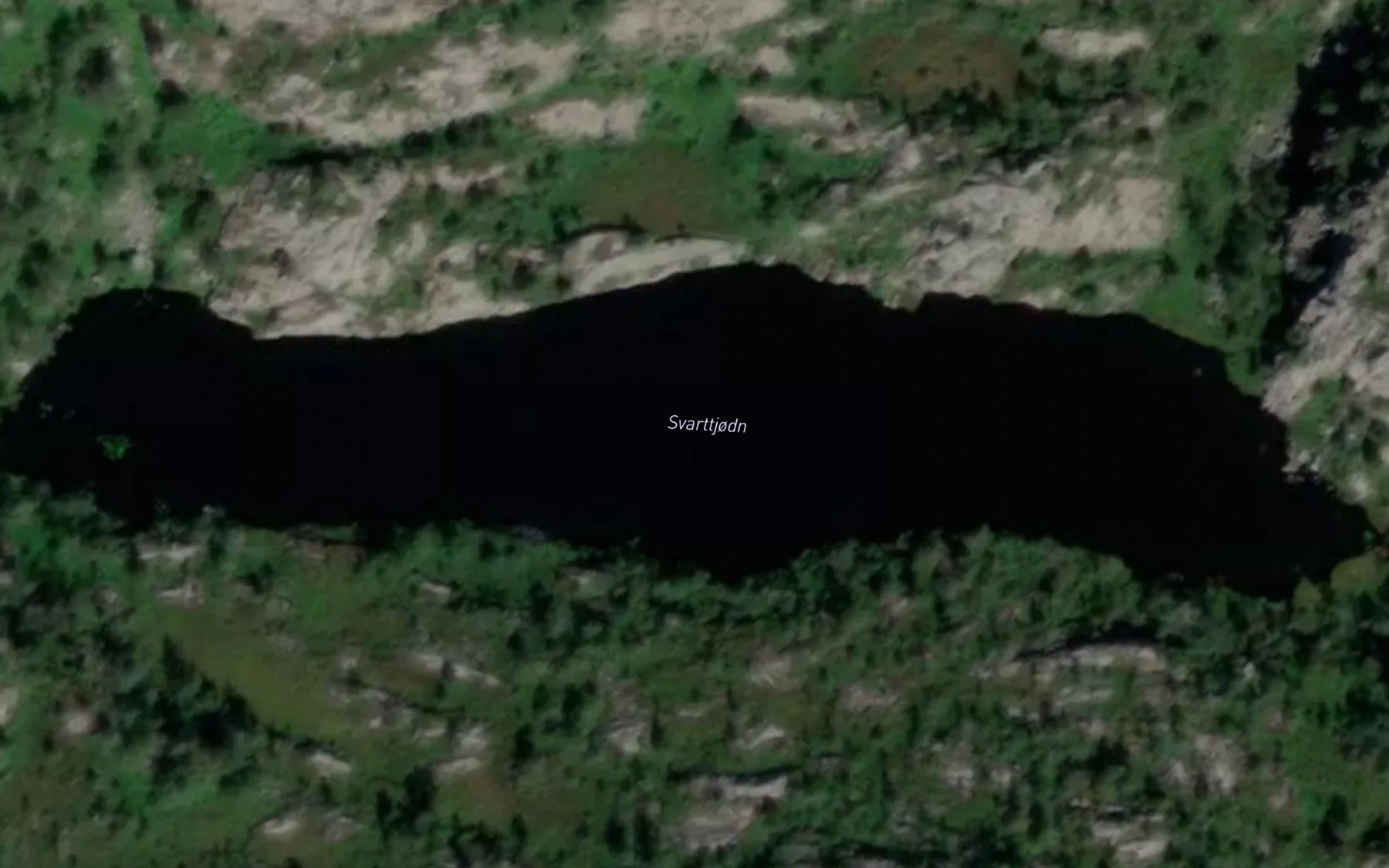 Satellite map of the Svarttjodn