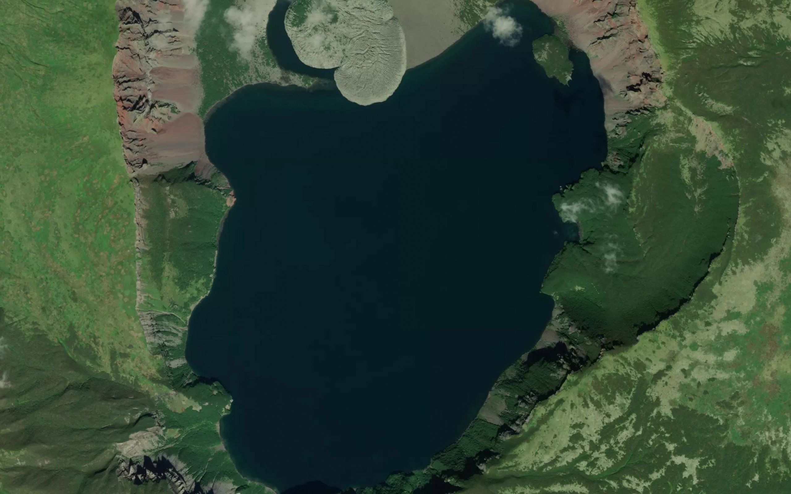 Ozero Biryuzovoye