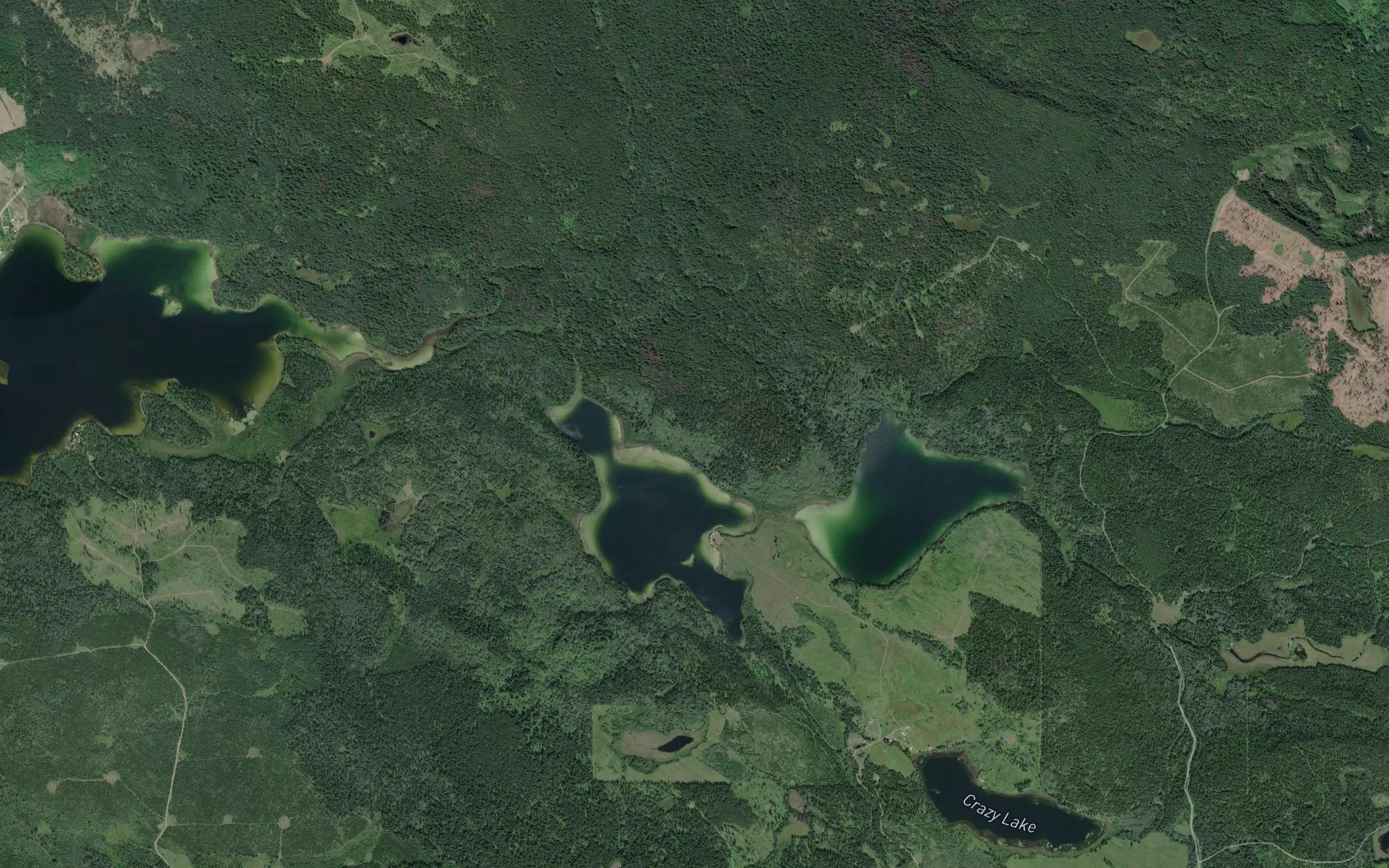 Jumeaux Lakes