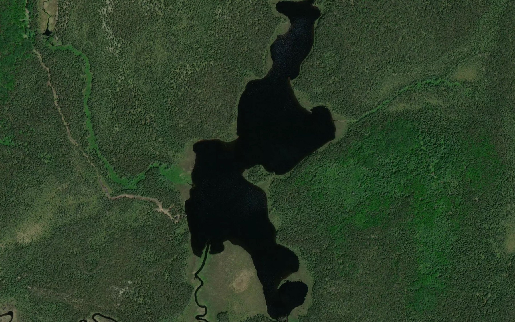 Satellite map of the Lac du Camp
