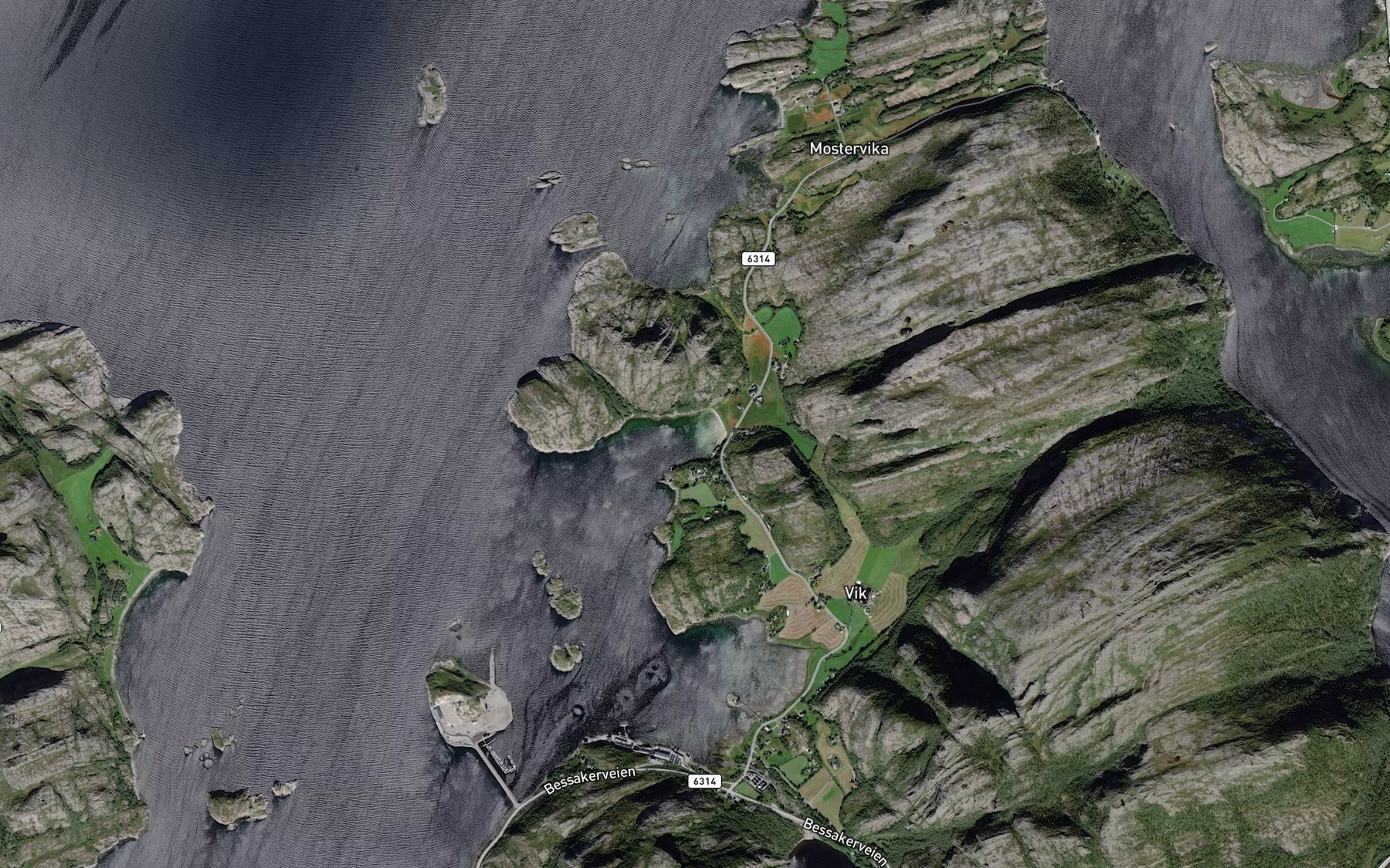 Satellite map of the Vikaunbukta