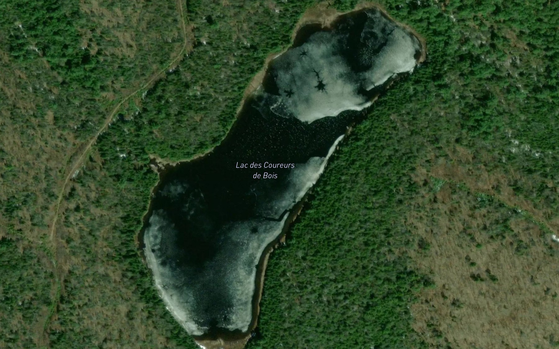 Satellite map of the Lac des Coureurs de Bois