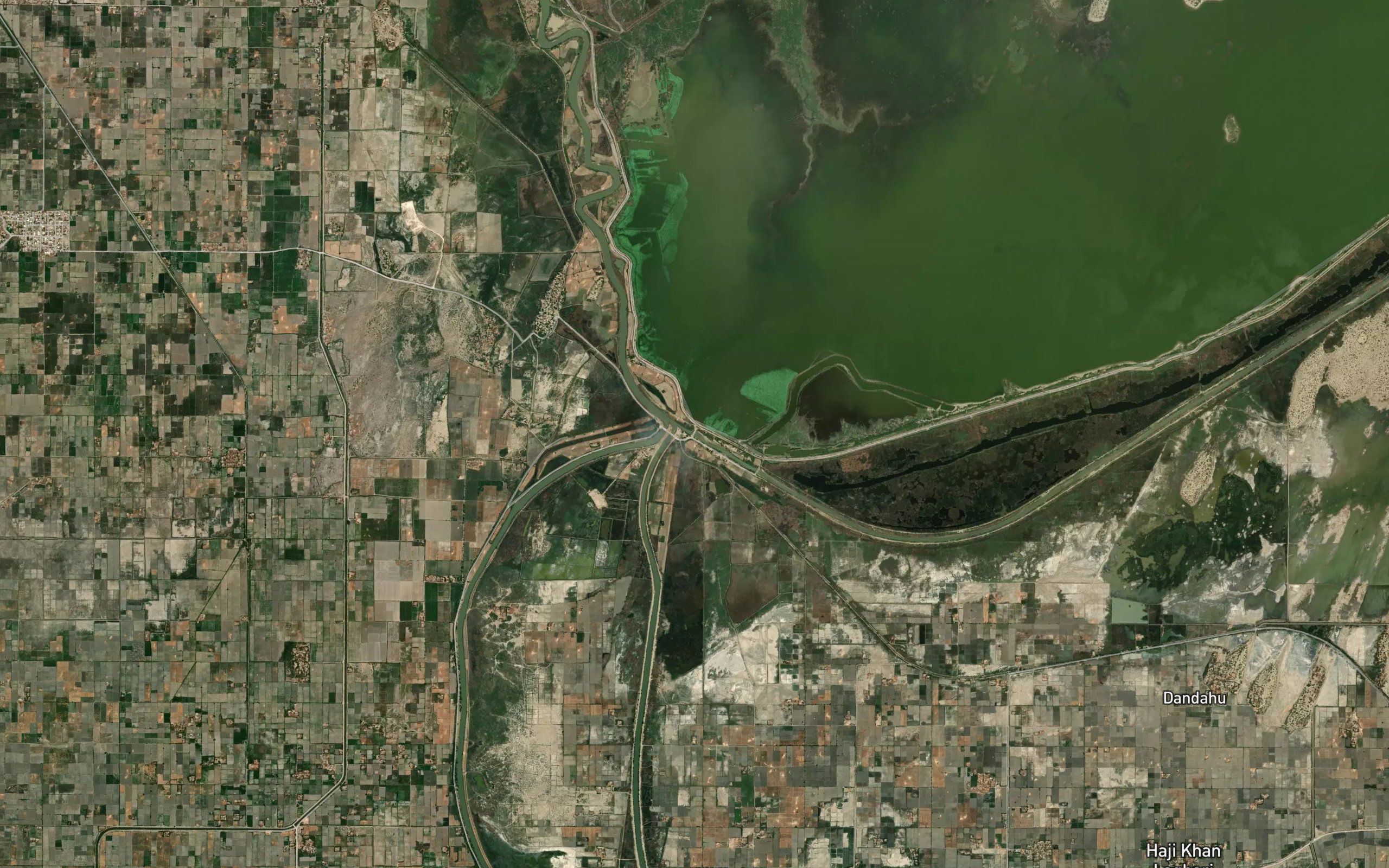 New Nara Canal