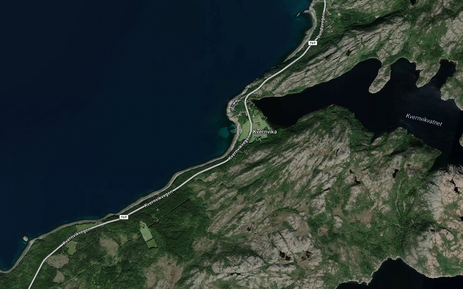 Satellite map of the Kvennvika