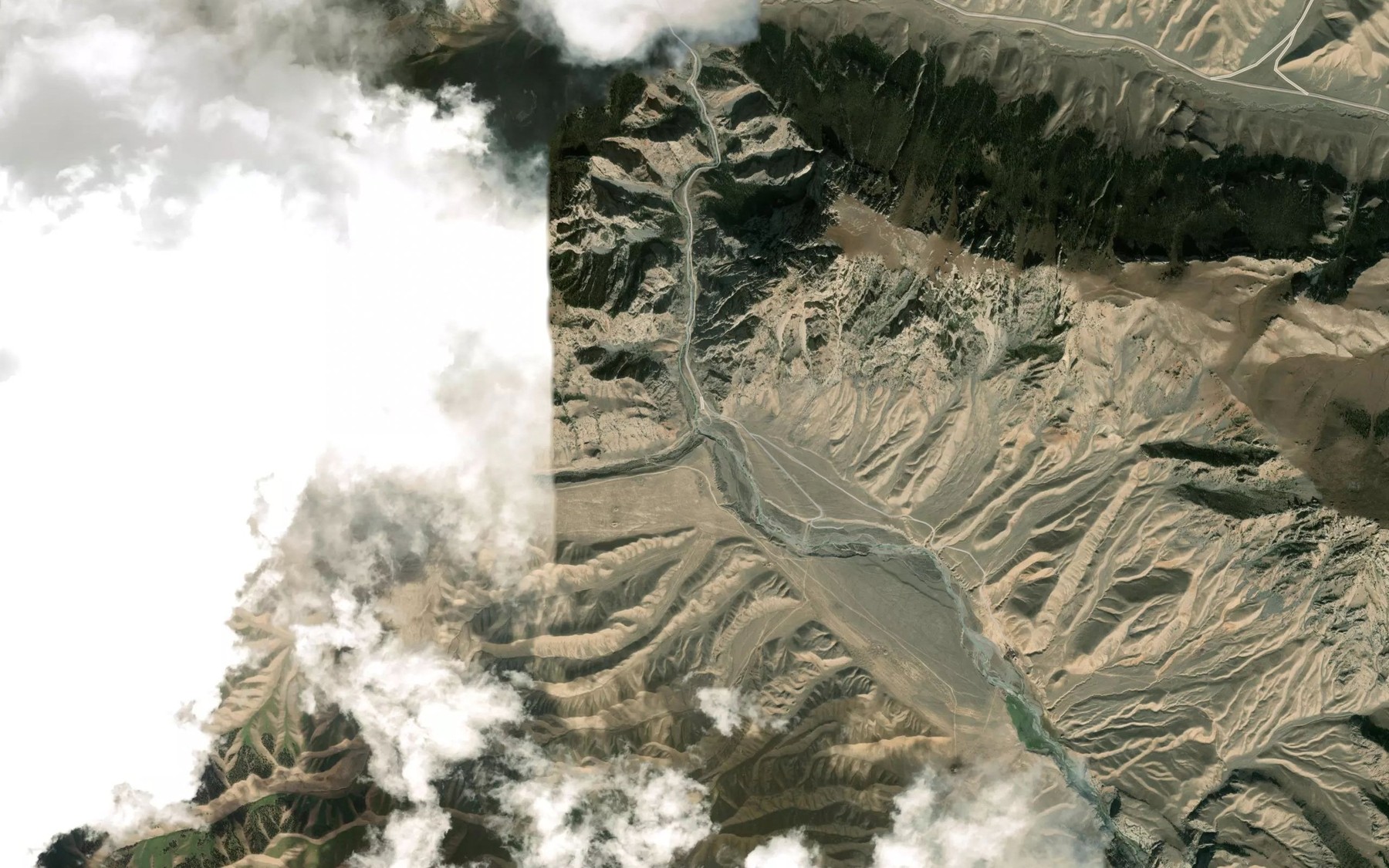 Satellite map of the Dzhina
