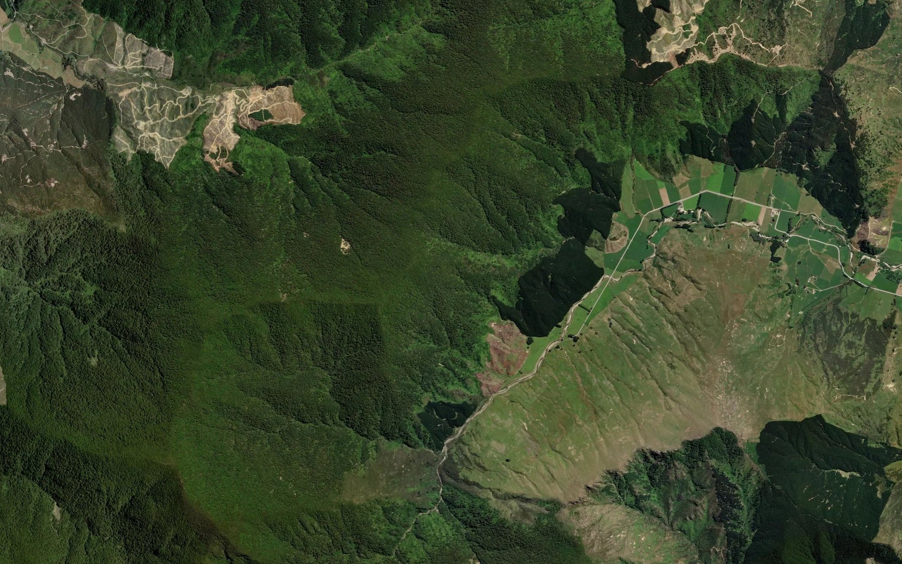 Satellite map of the Atahaua Creek