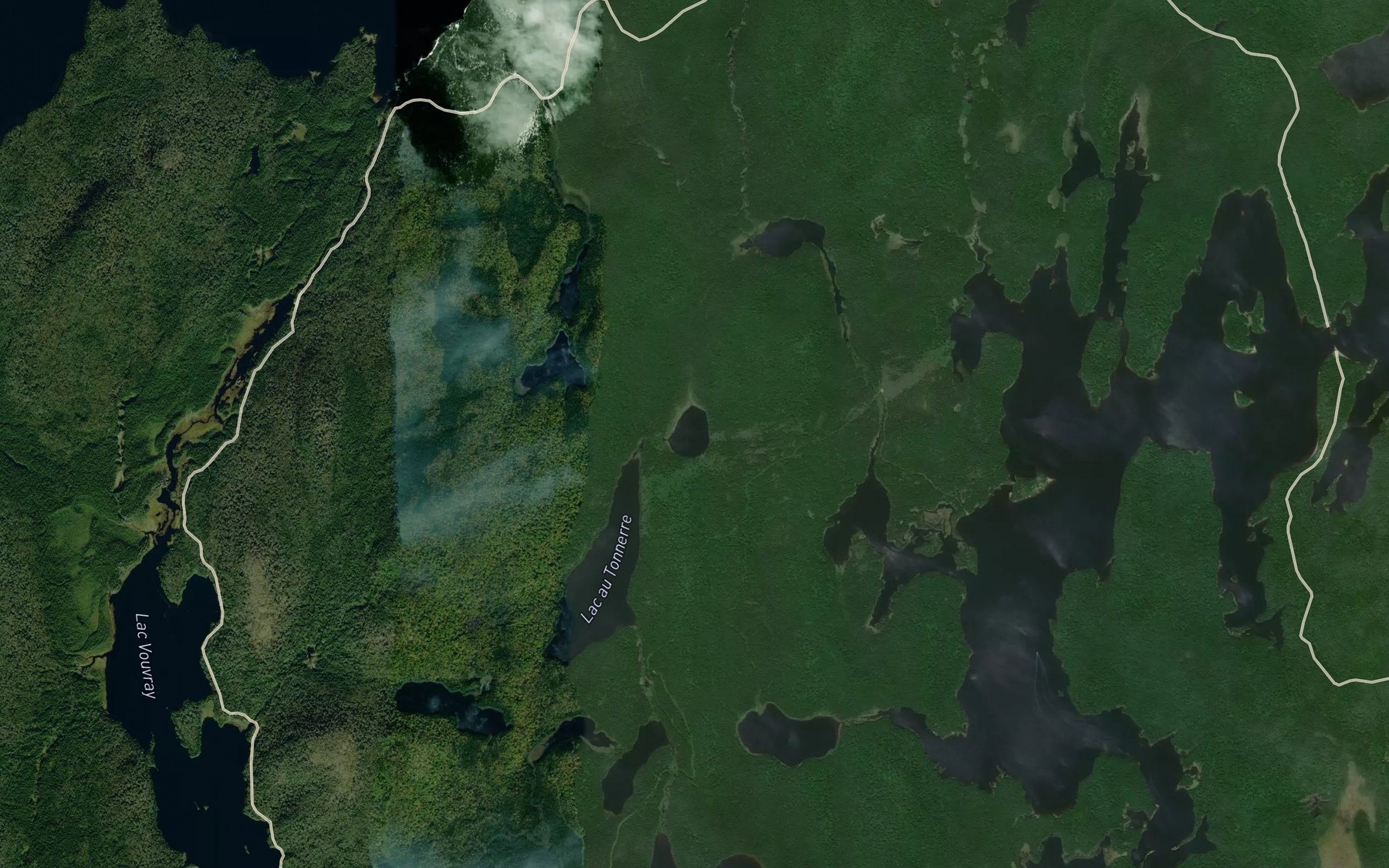 Satellite map of the Petit lac Onimiski