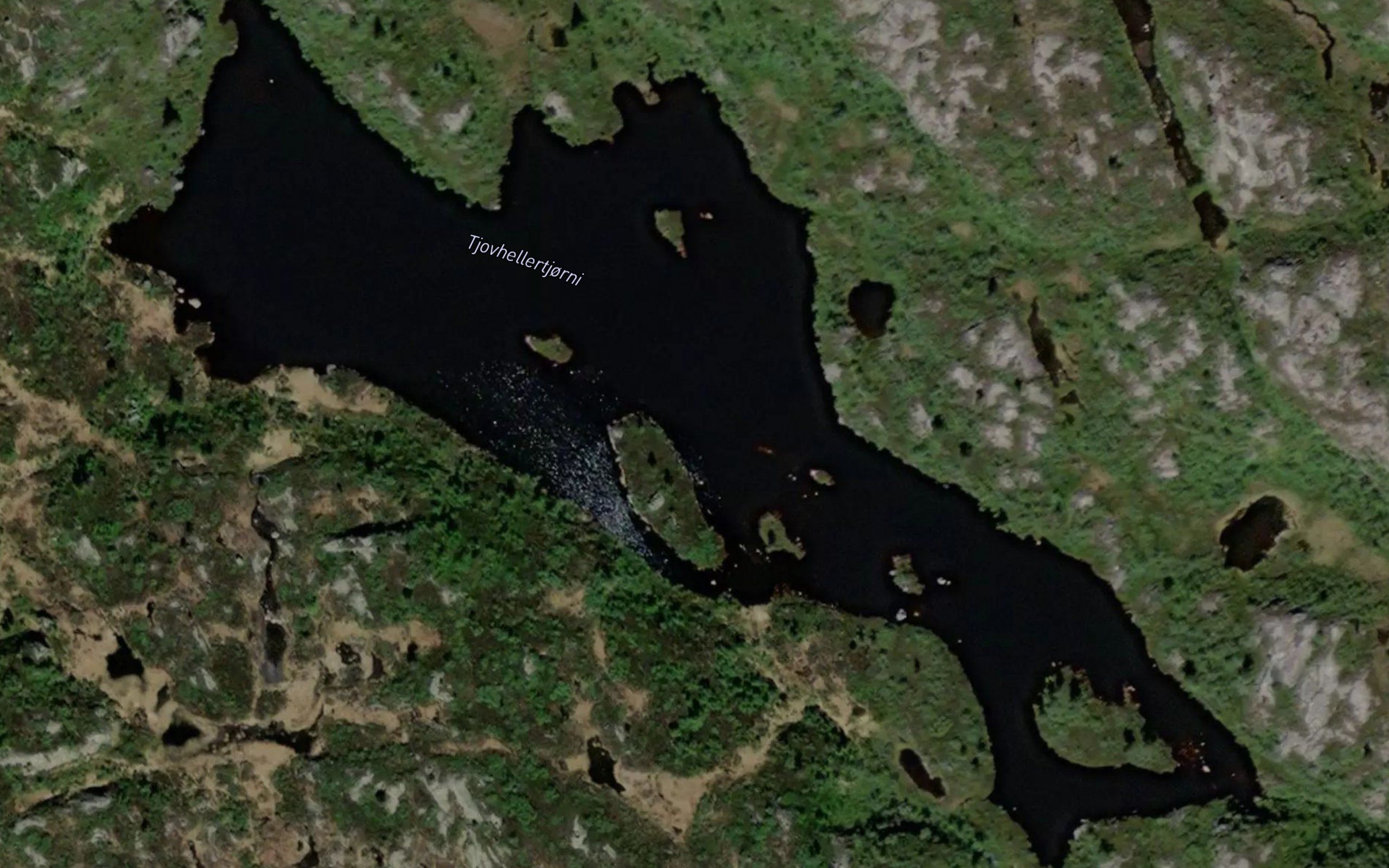 Tjovhellertjonn
