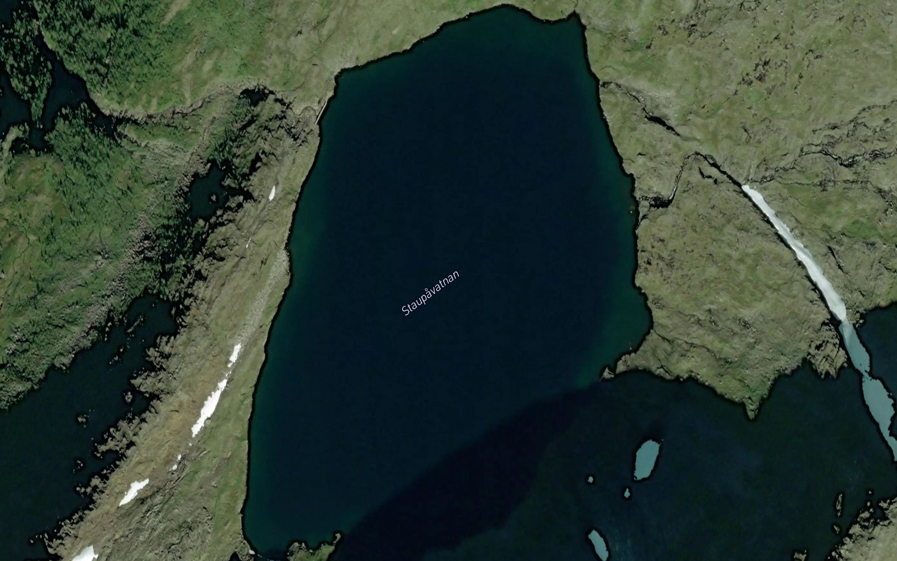Satellite map of the Staupavatnan