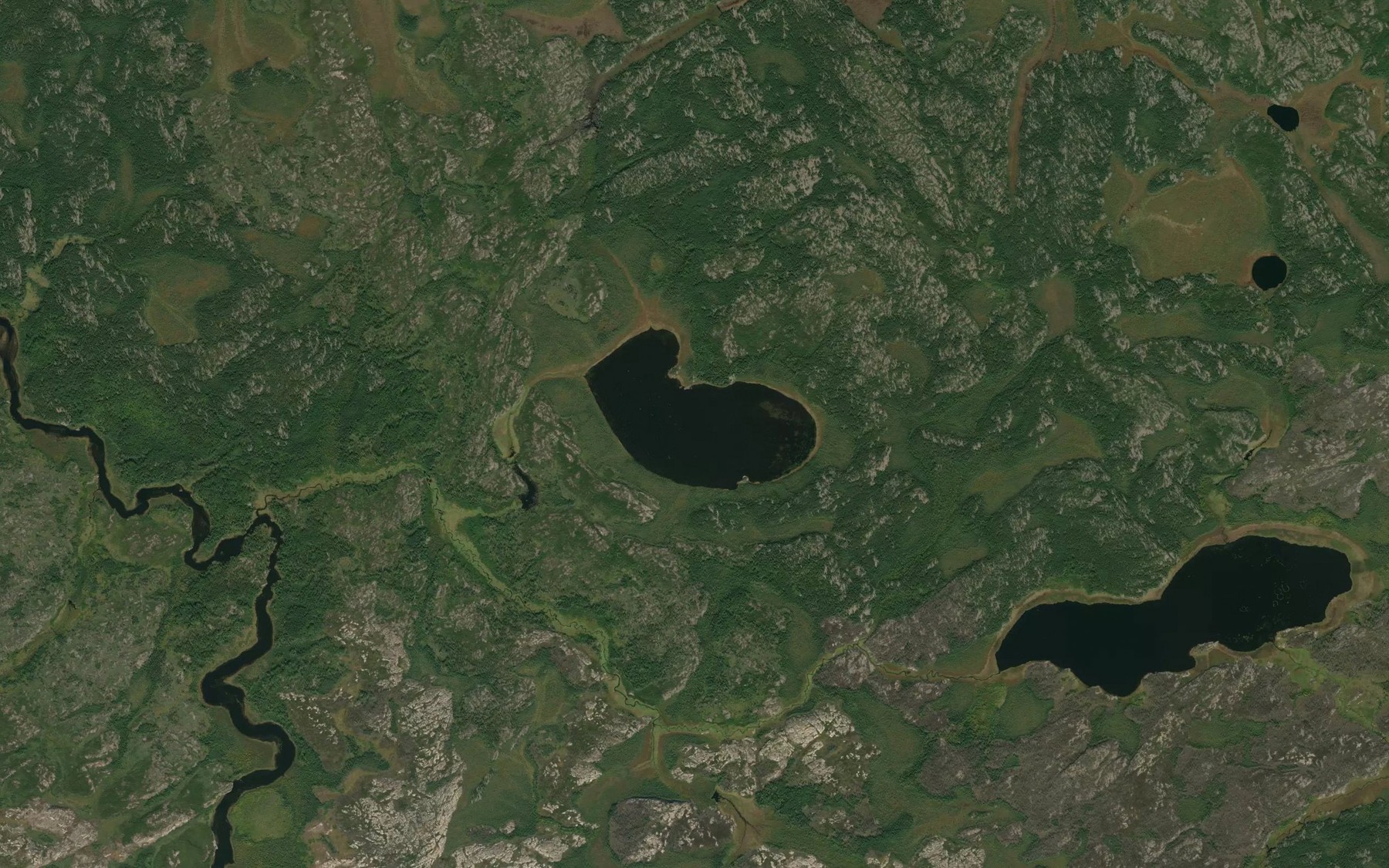 Satellite map of the Hrehorak Lake