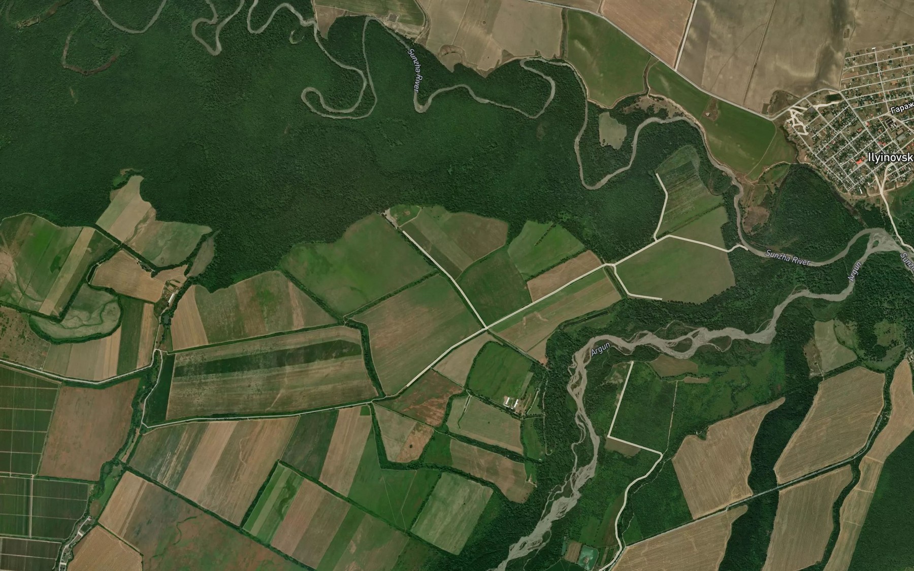 Satellite map of the Kholodnyy Rodnik