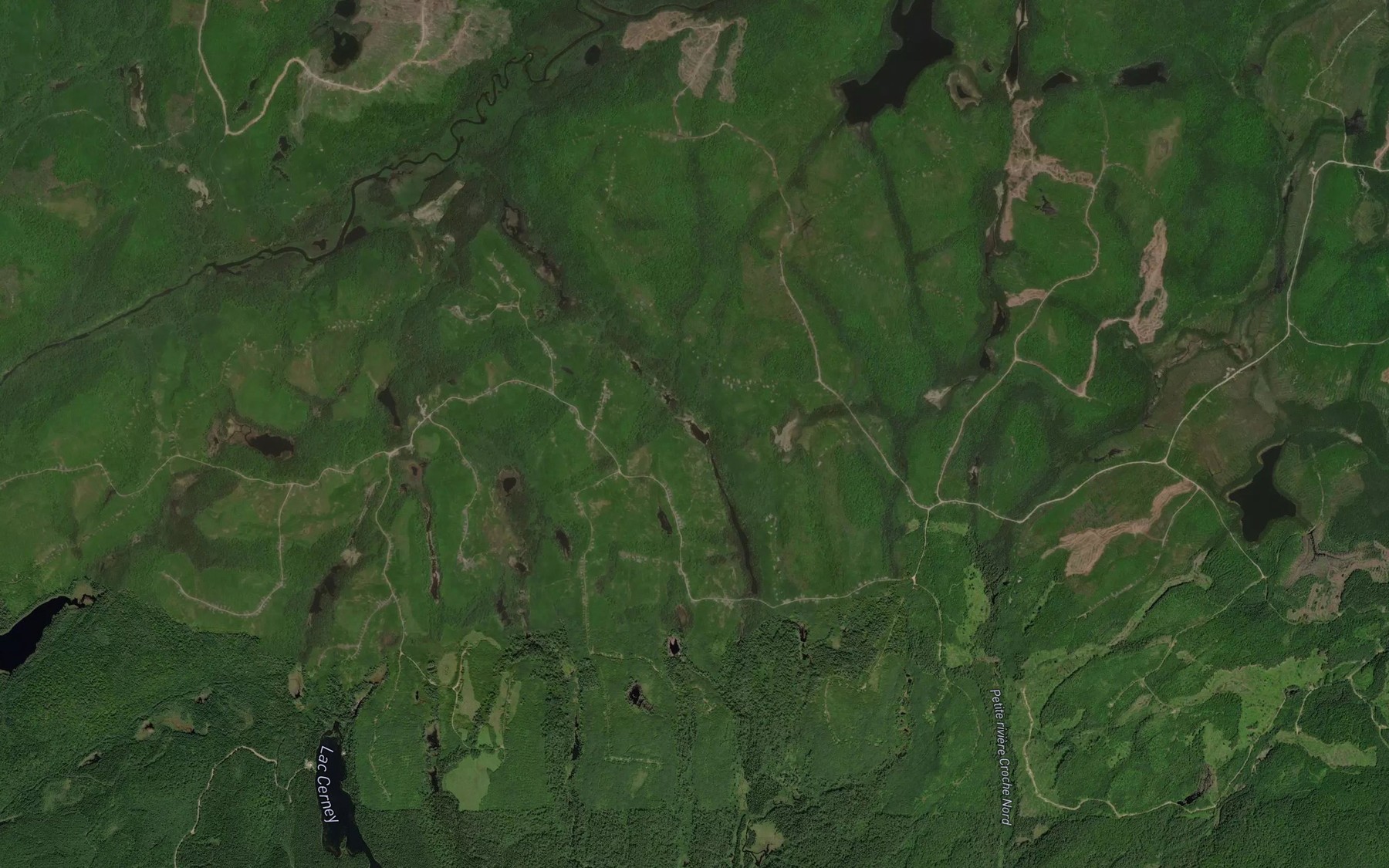 Satellite map of the Lac Chausson