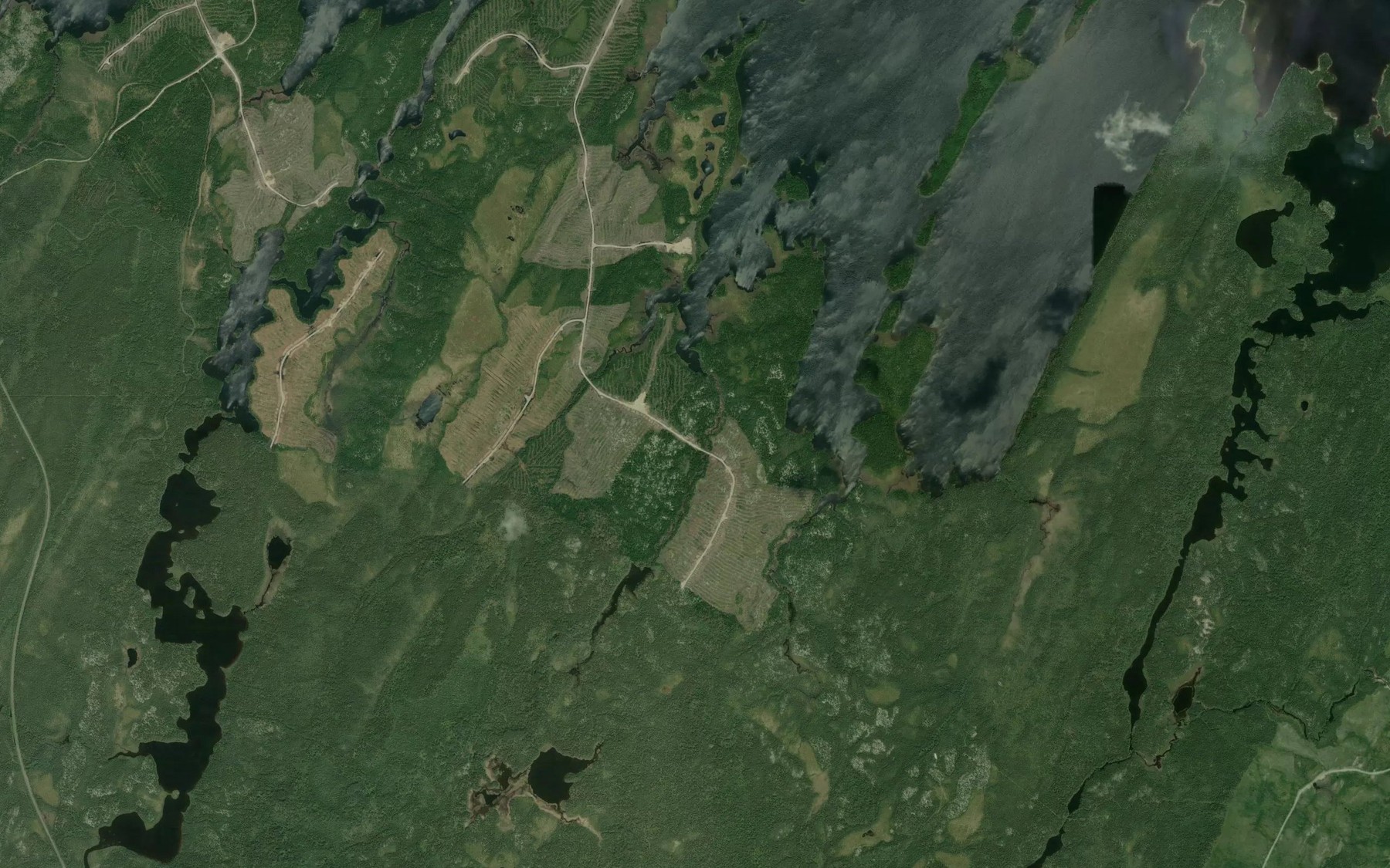 Satellite map of the Deuxieme Baie