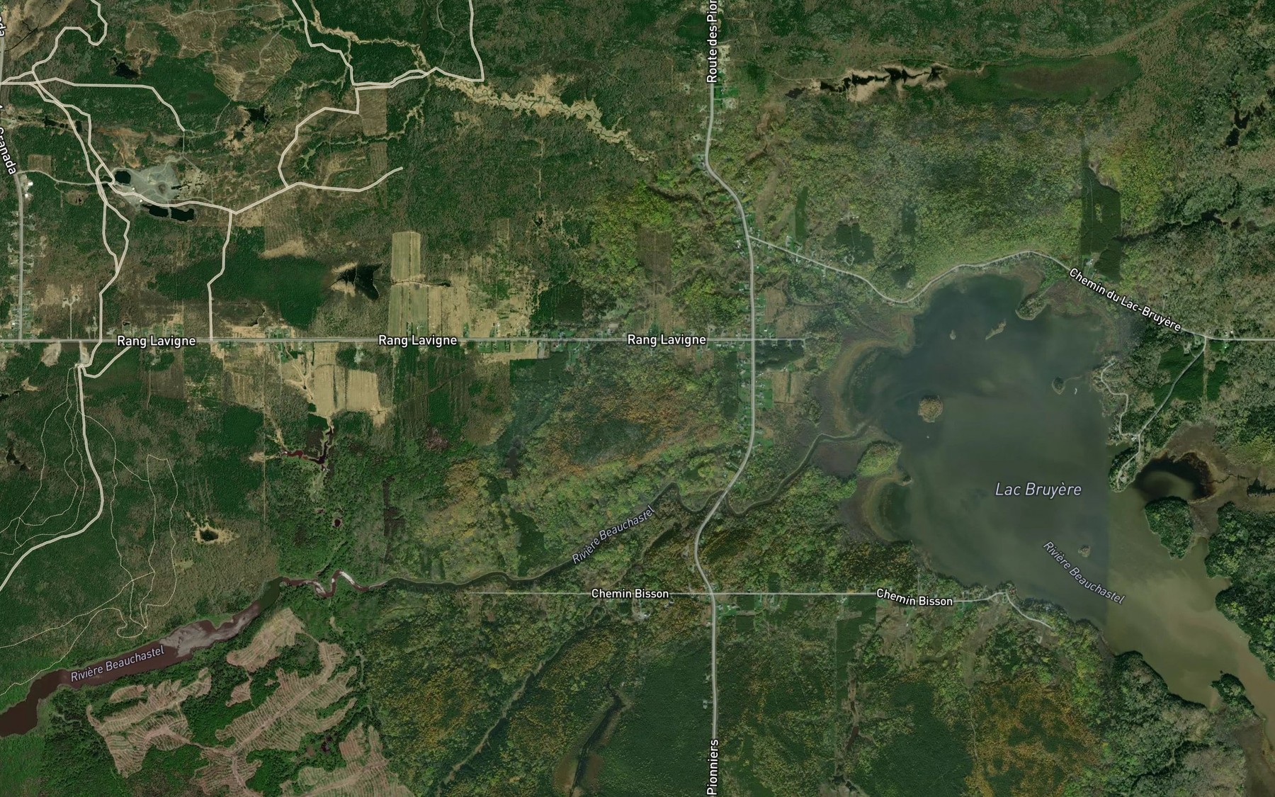 Satellite map of the Cours d'eau Cousineau