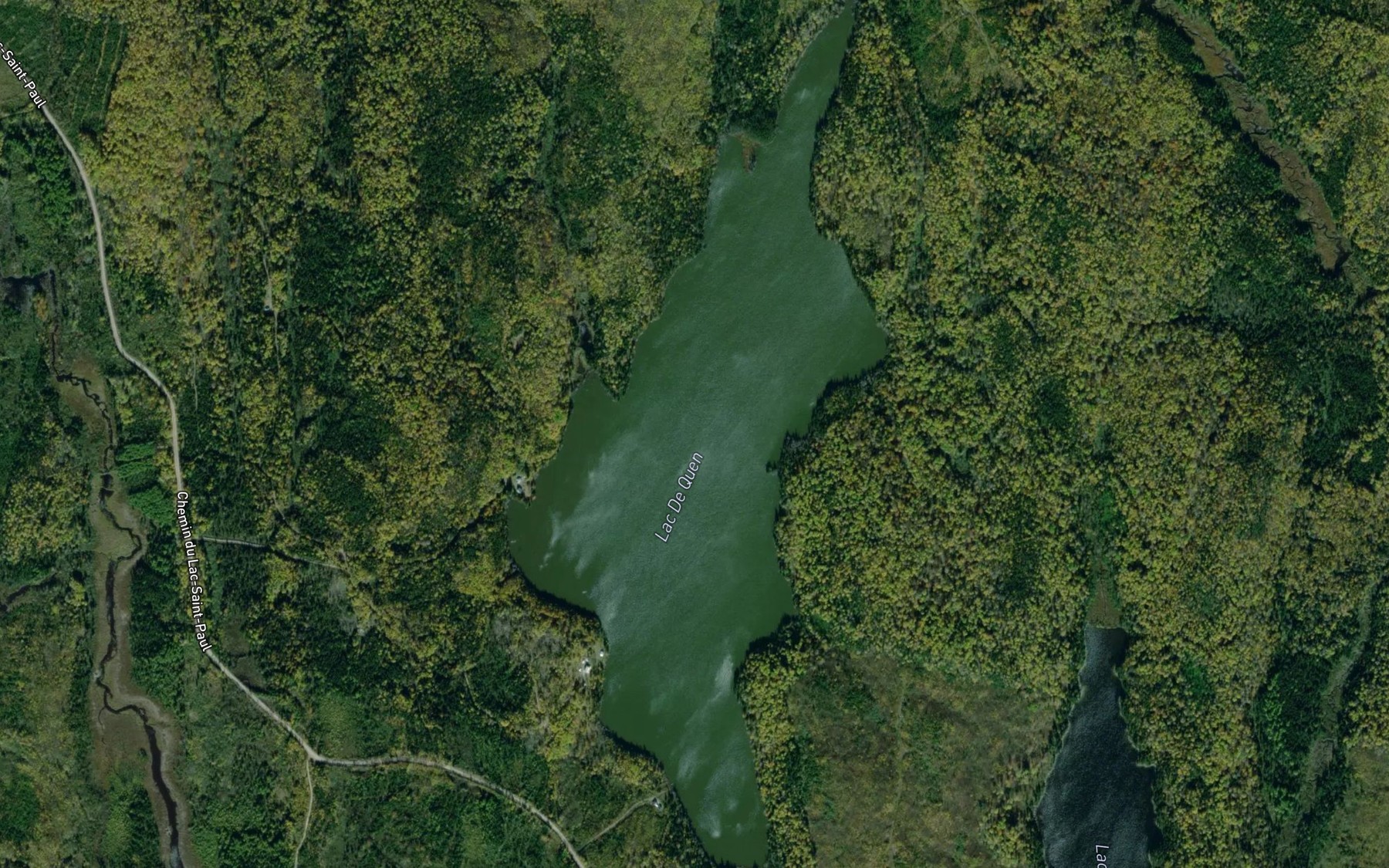 Satellite map of the Lac De Quen