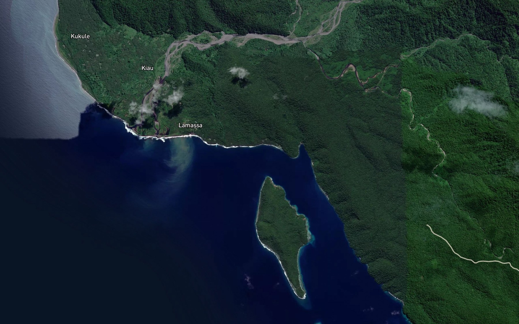 Satellite map of the Lak Lak Bay