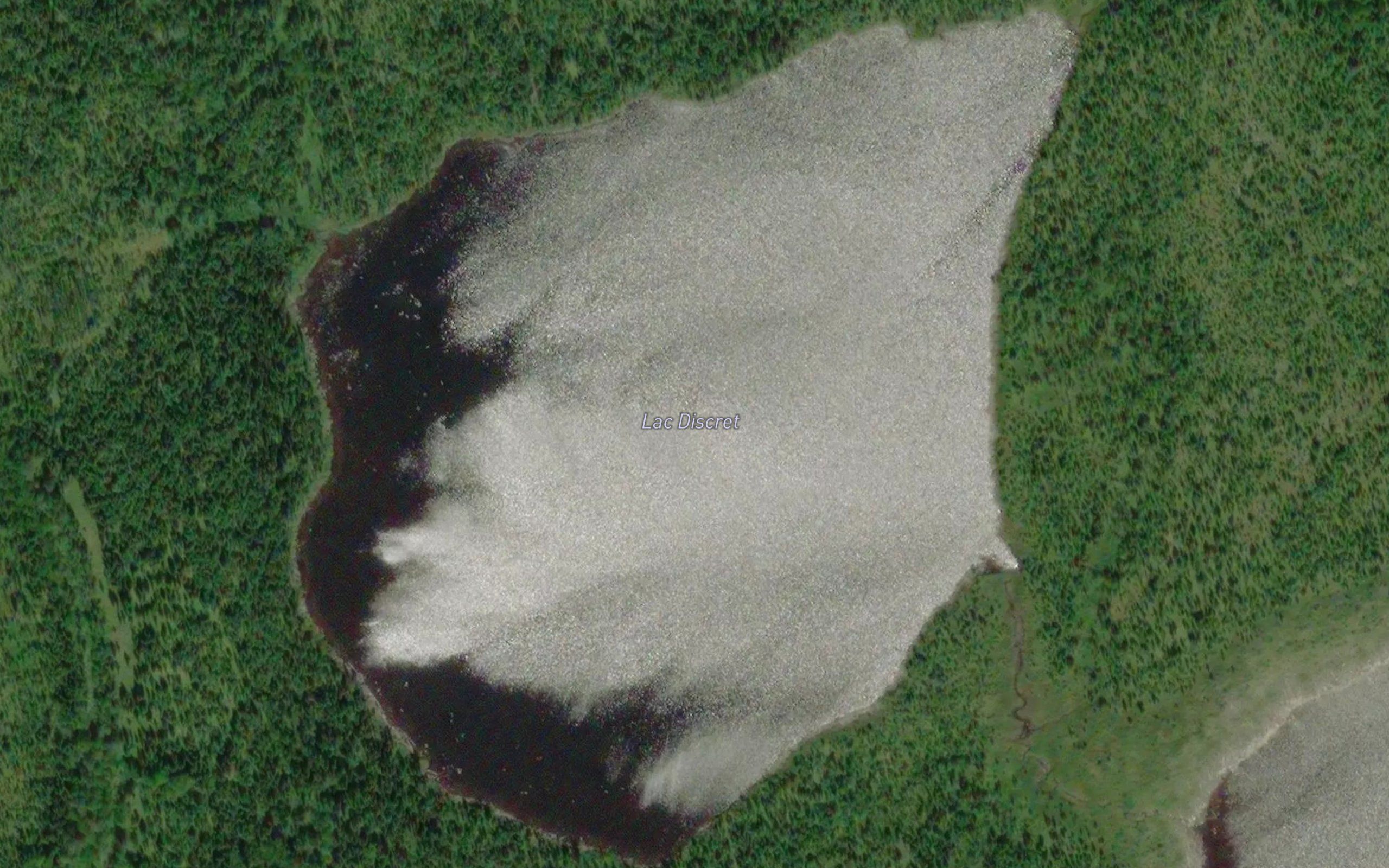 Lac Discret