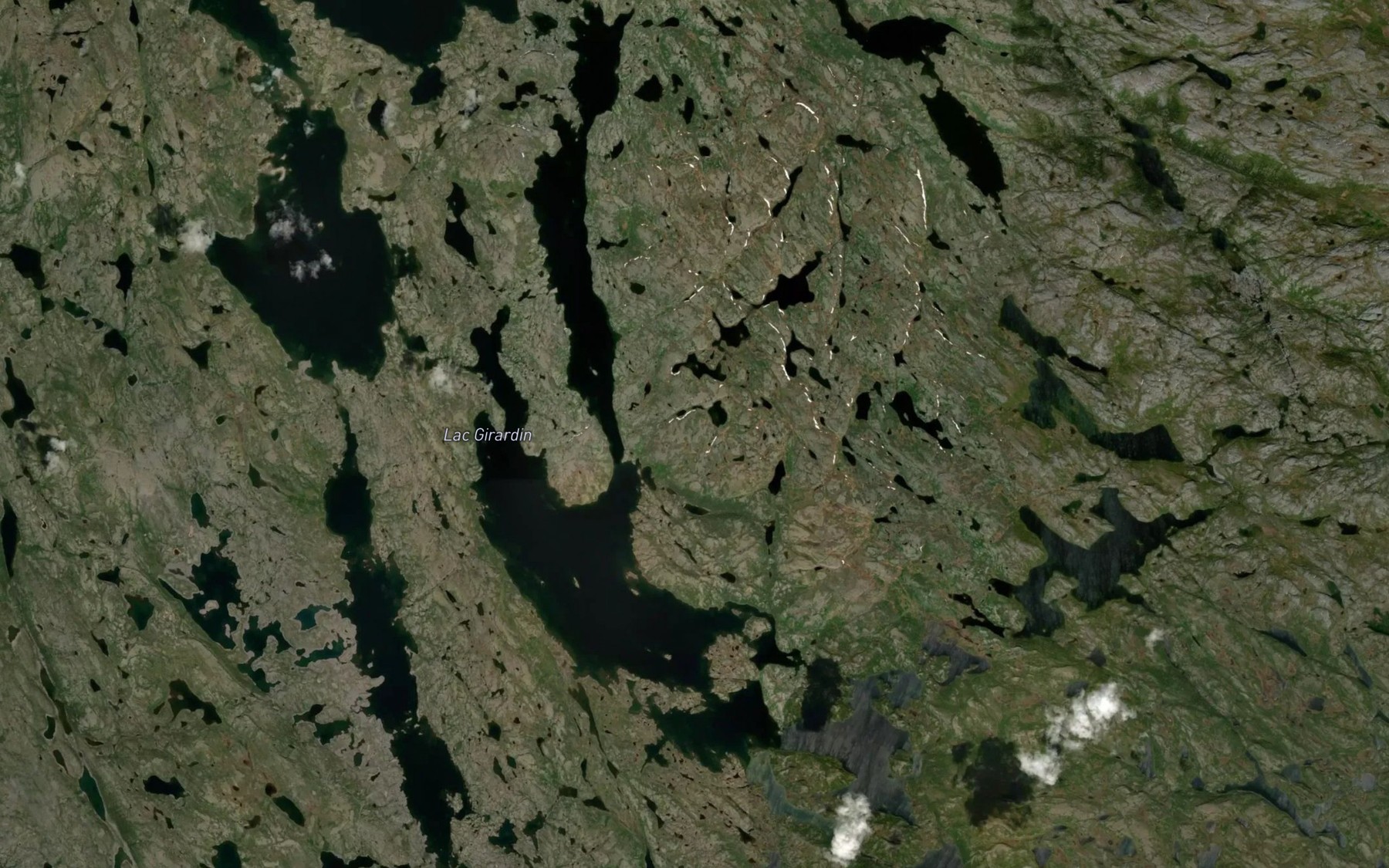 Satellite map of the Lac Girardin