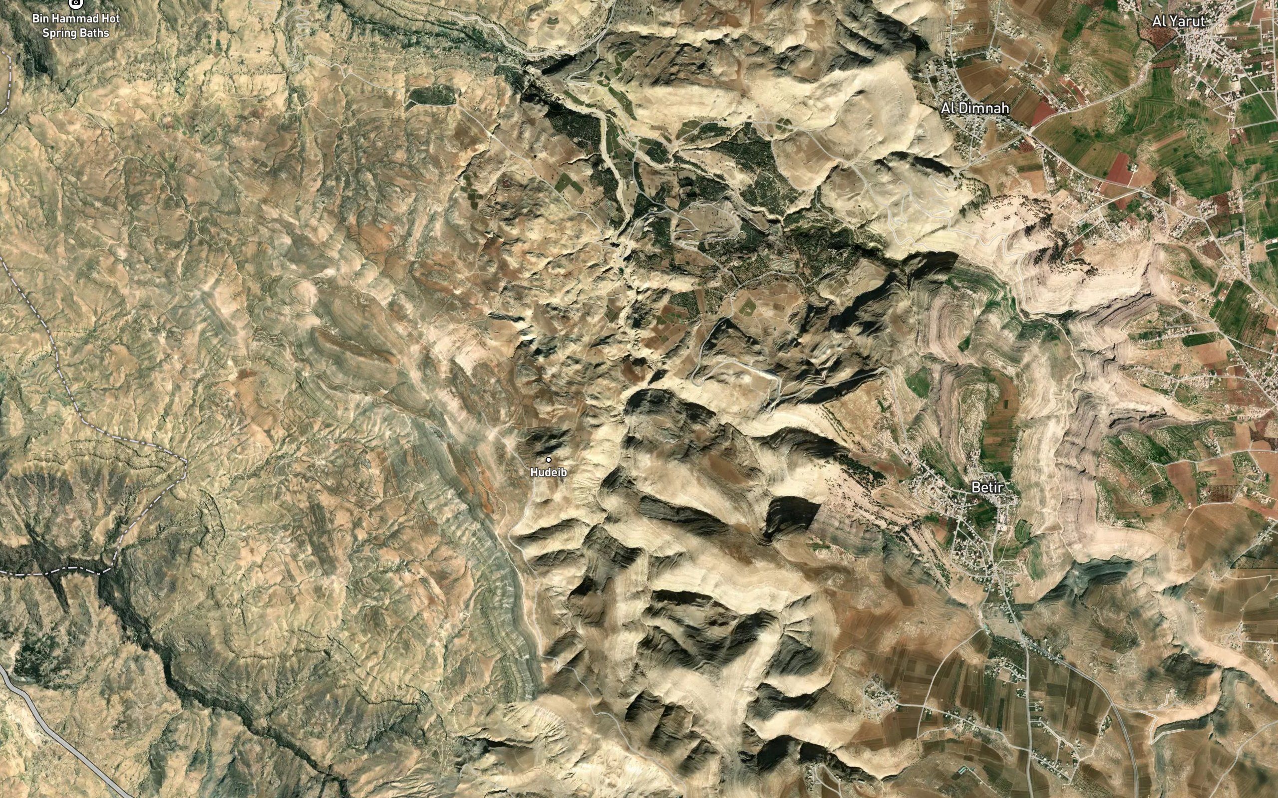 `Ayn al Bu'ayrah