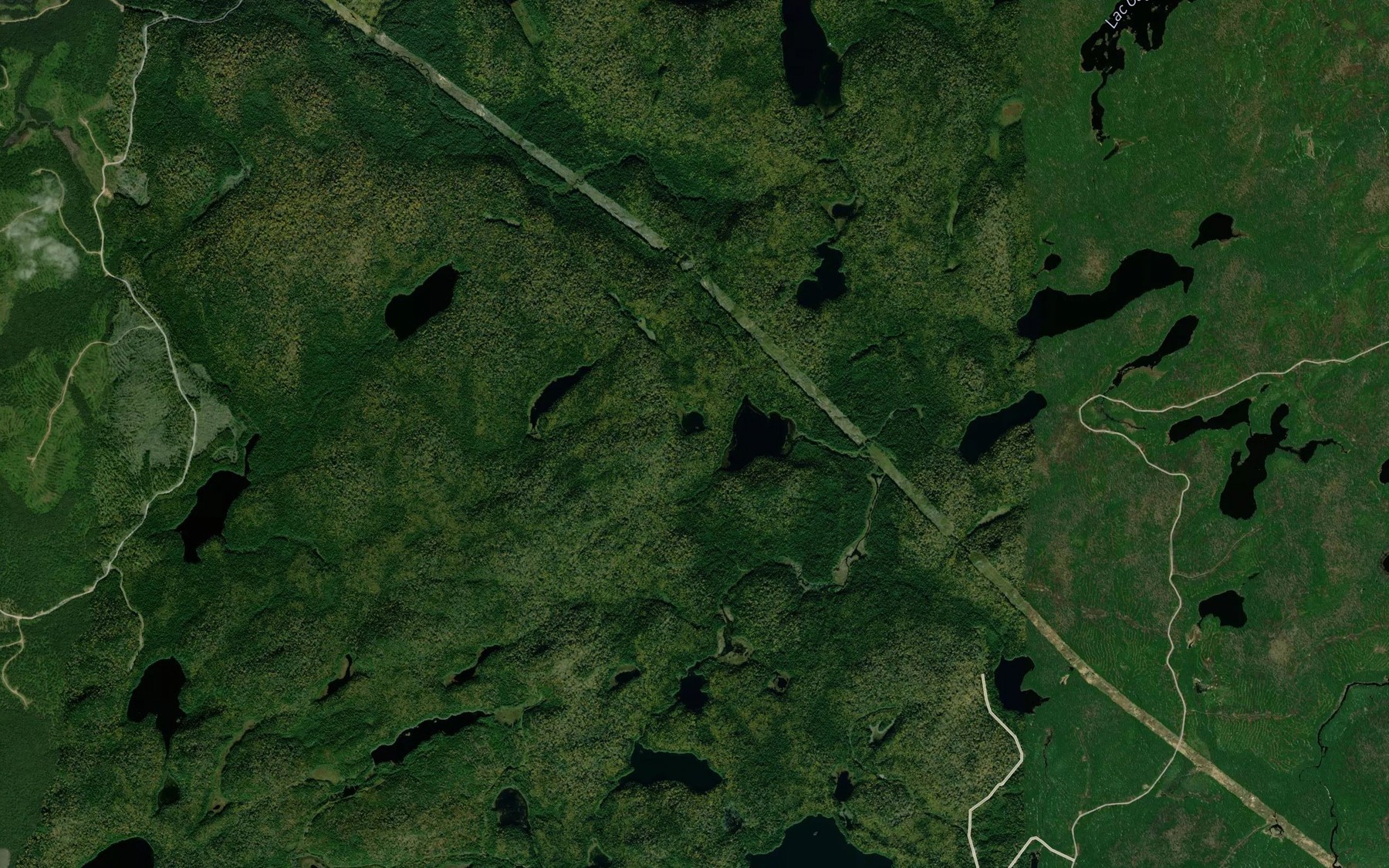 Satellite map of the Lac des Menes