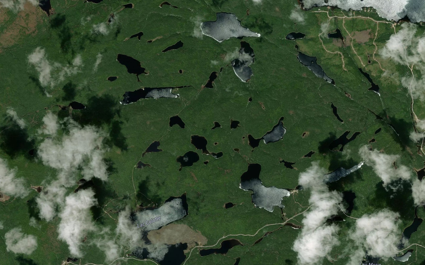 Satellite map of the Lac de l'Etincelle