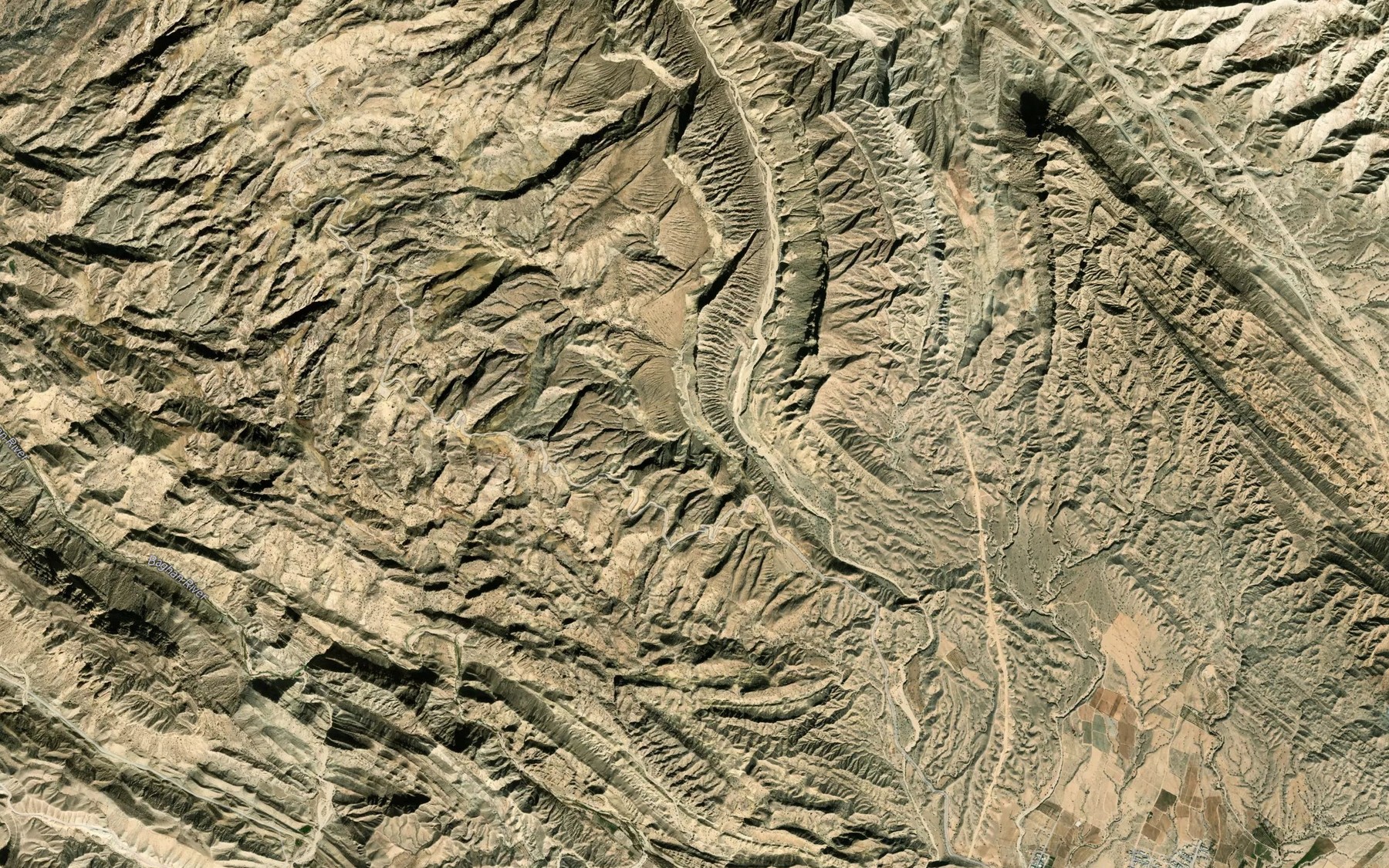 Satellite map of the Cheshmeh-ye Charow